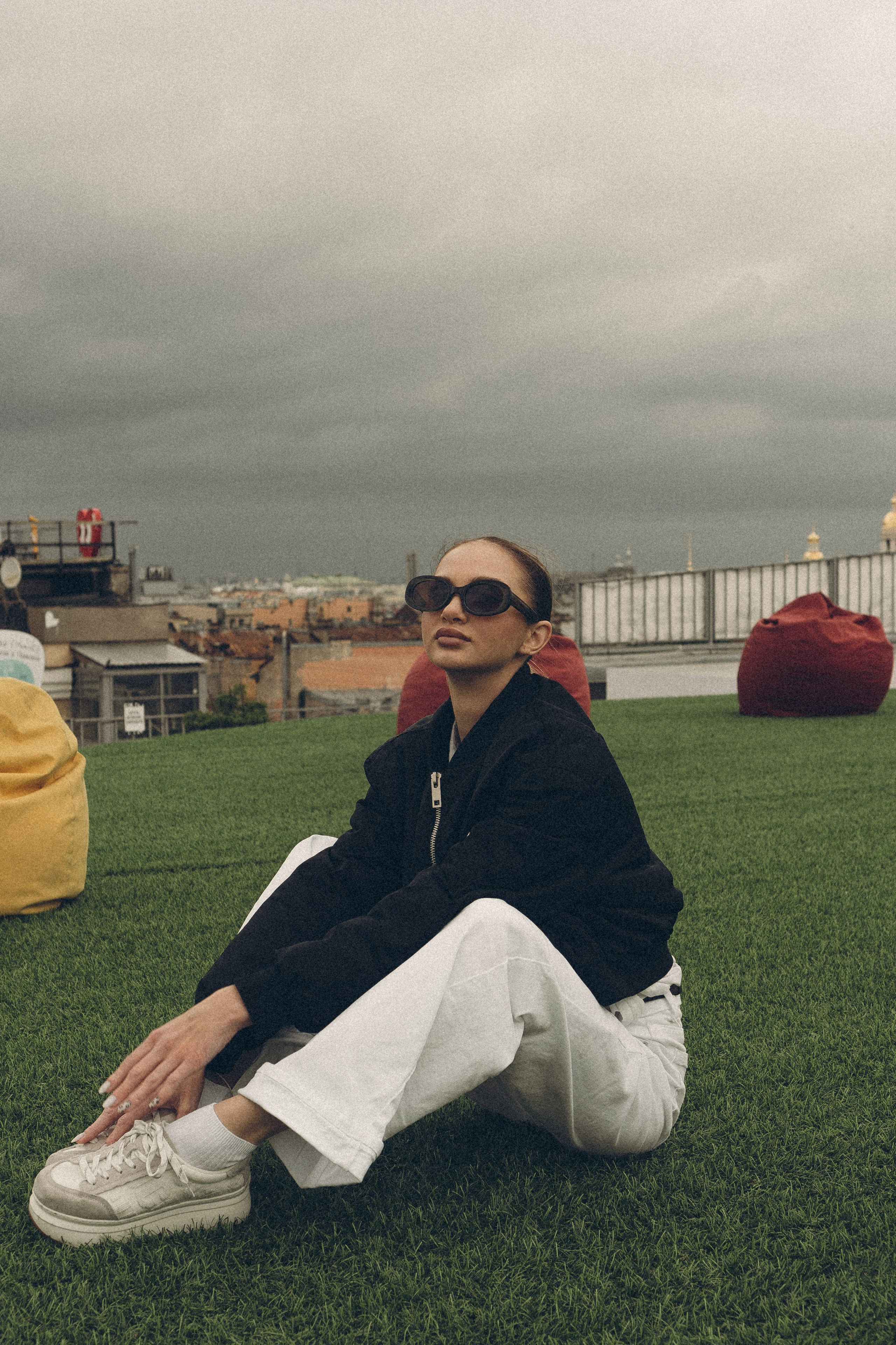 МЫ ГУЛЯЛИ ПРО КРЫШАМ ПИТЕРА. Профессиональный фотограф, Санкт-Петербург — Виктория Богомолова