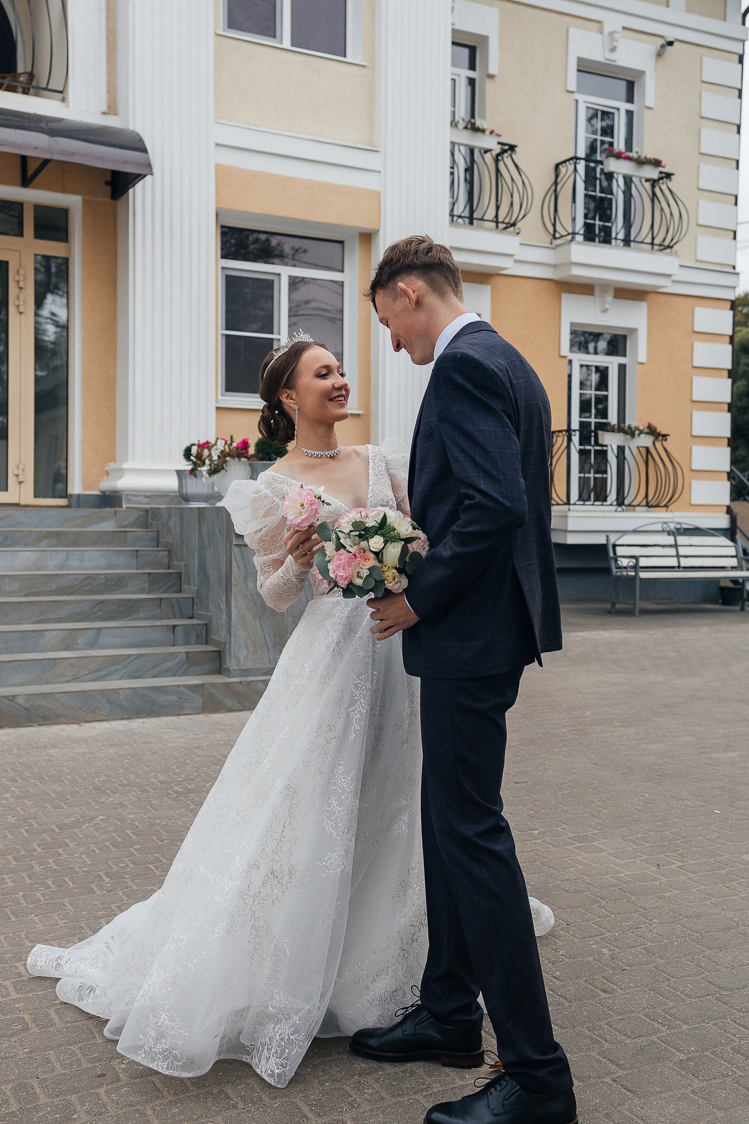 Романтическое утро невесты. Олег Сверчков | Свадебный фотограф Вологда