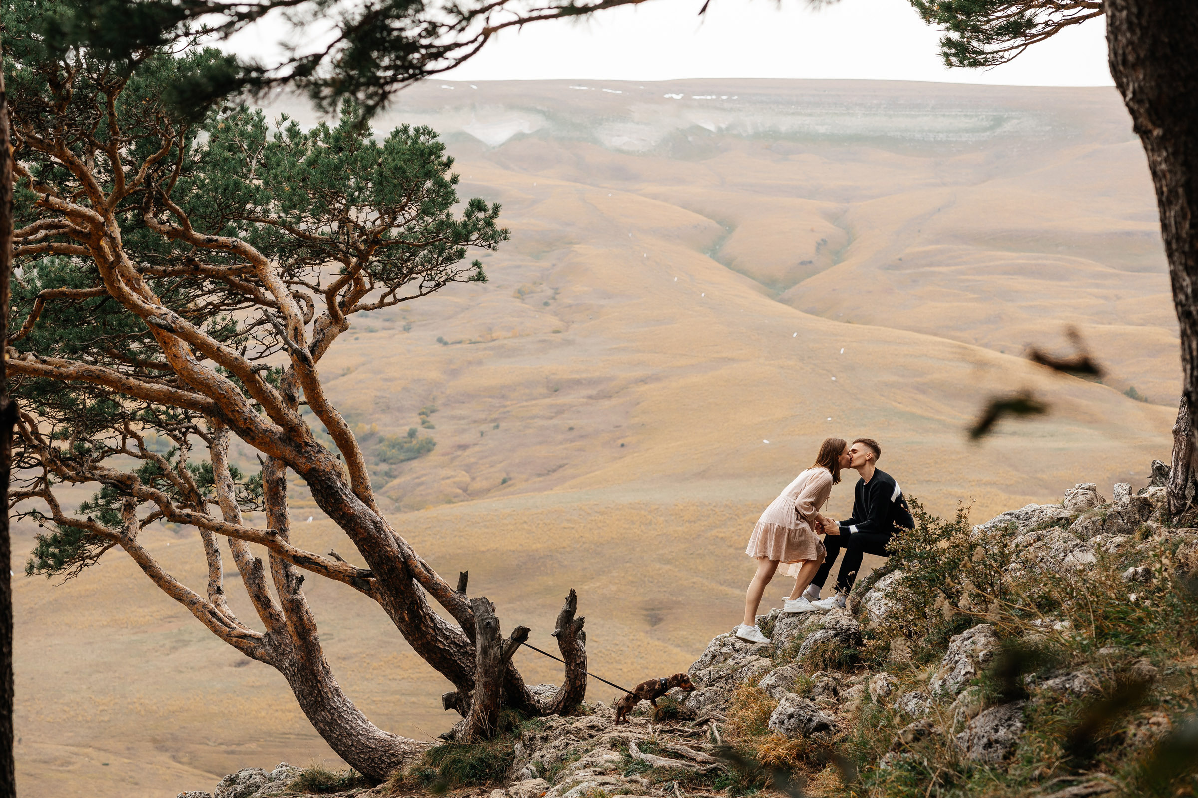 Красочное Love Story в осенних горах. Архитектурный и интерьерный фотограф в Краснодаре | Дмитрий Демской