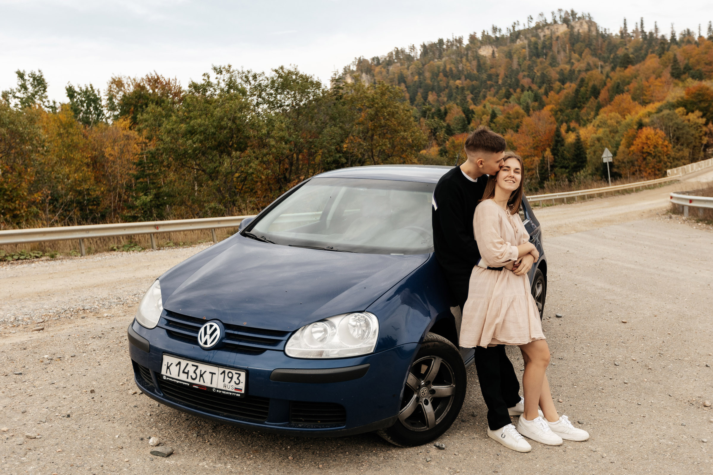 Красочное Love Story в осенних горах. Архитектурный и интерьерный фотограф в Краснодаре | Дмитрий Демской