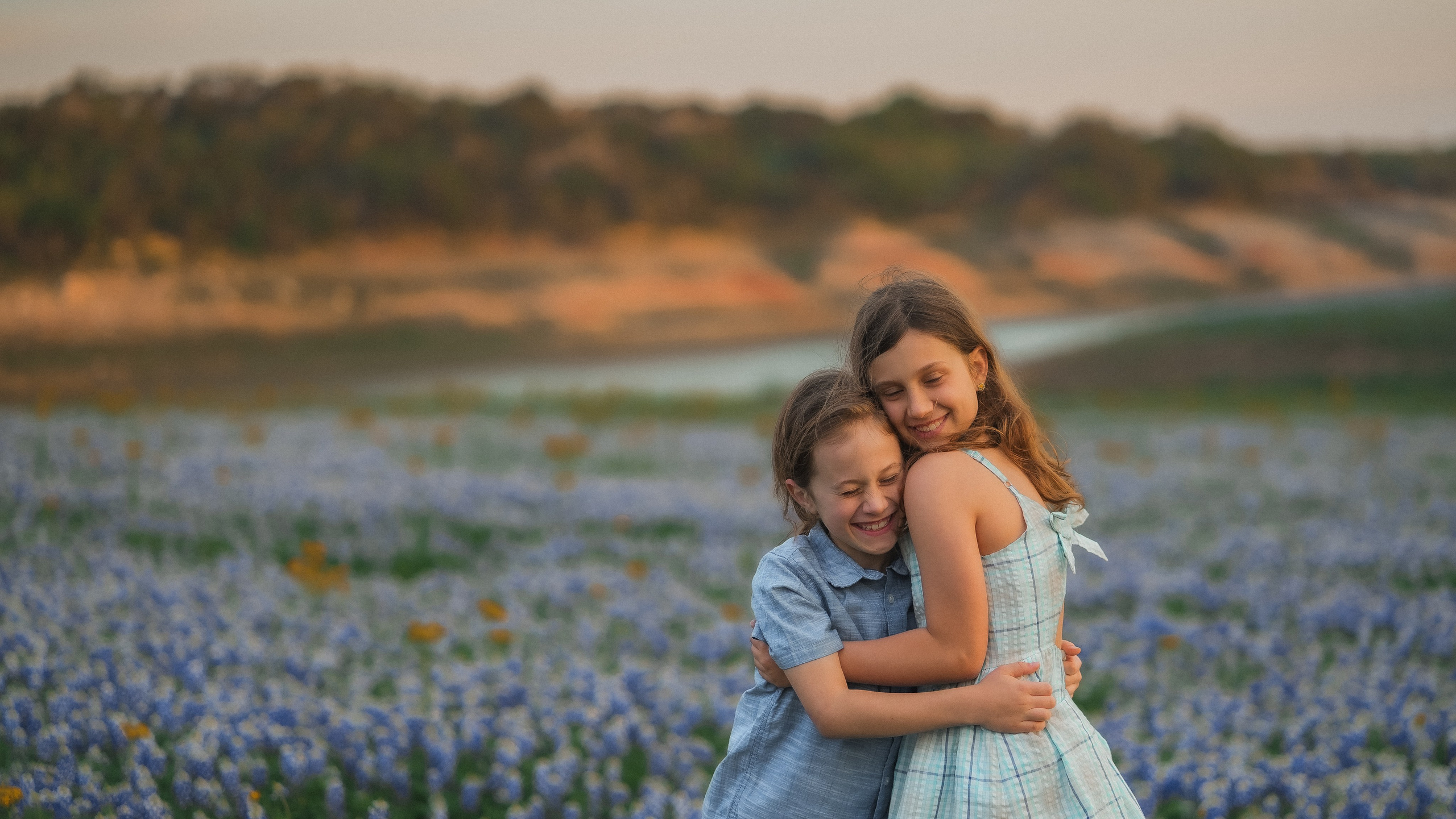 Bluebonnet photo sessions | Stunning Texas wildflower portraits | Anny Smirnova