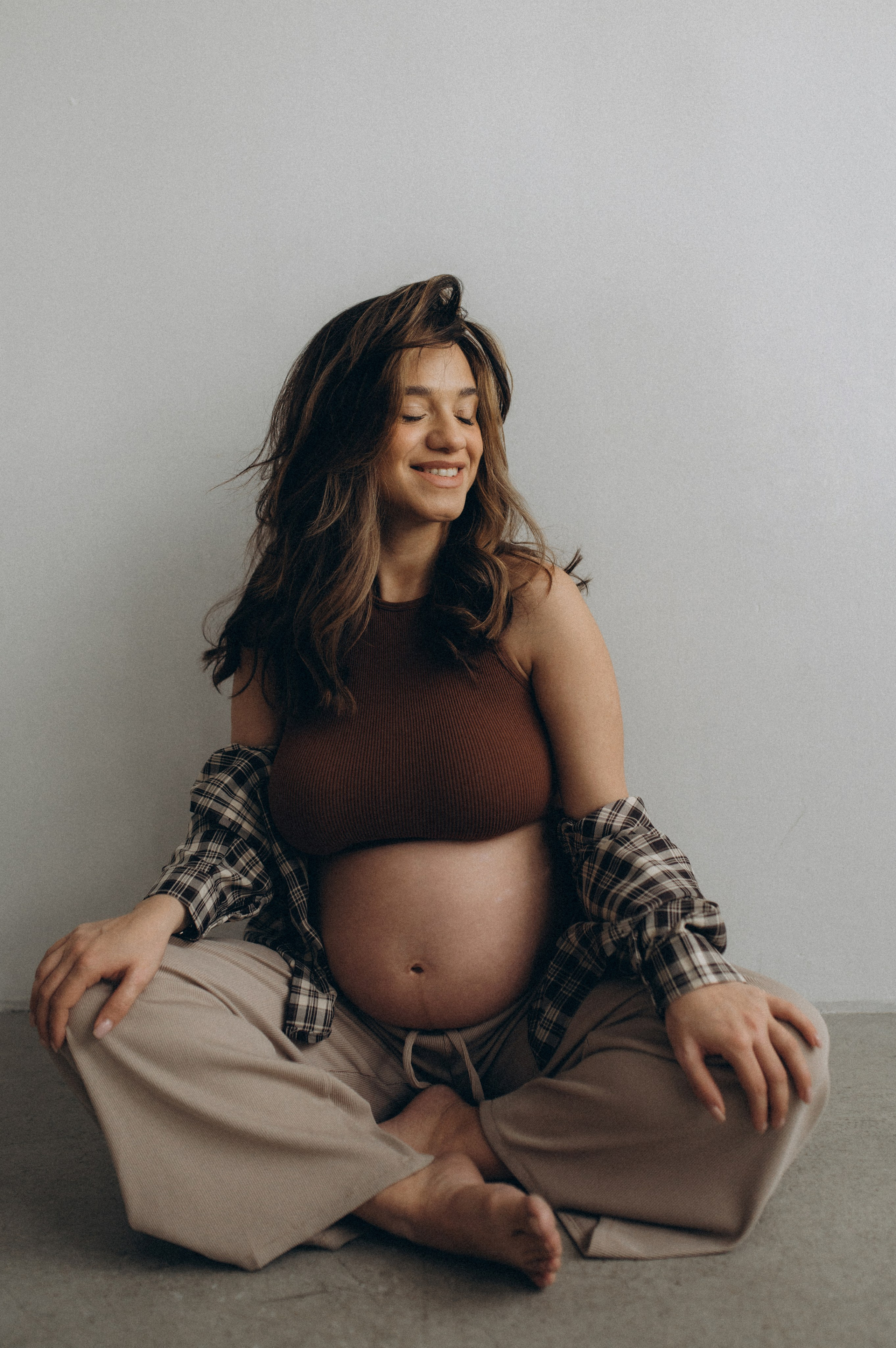 Фотосессия беременности. Семейный фотограф в Новосибирске Женя Индрикова