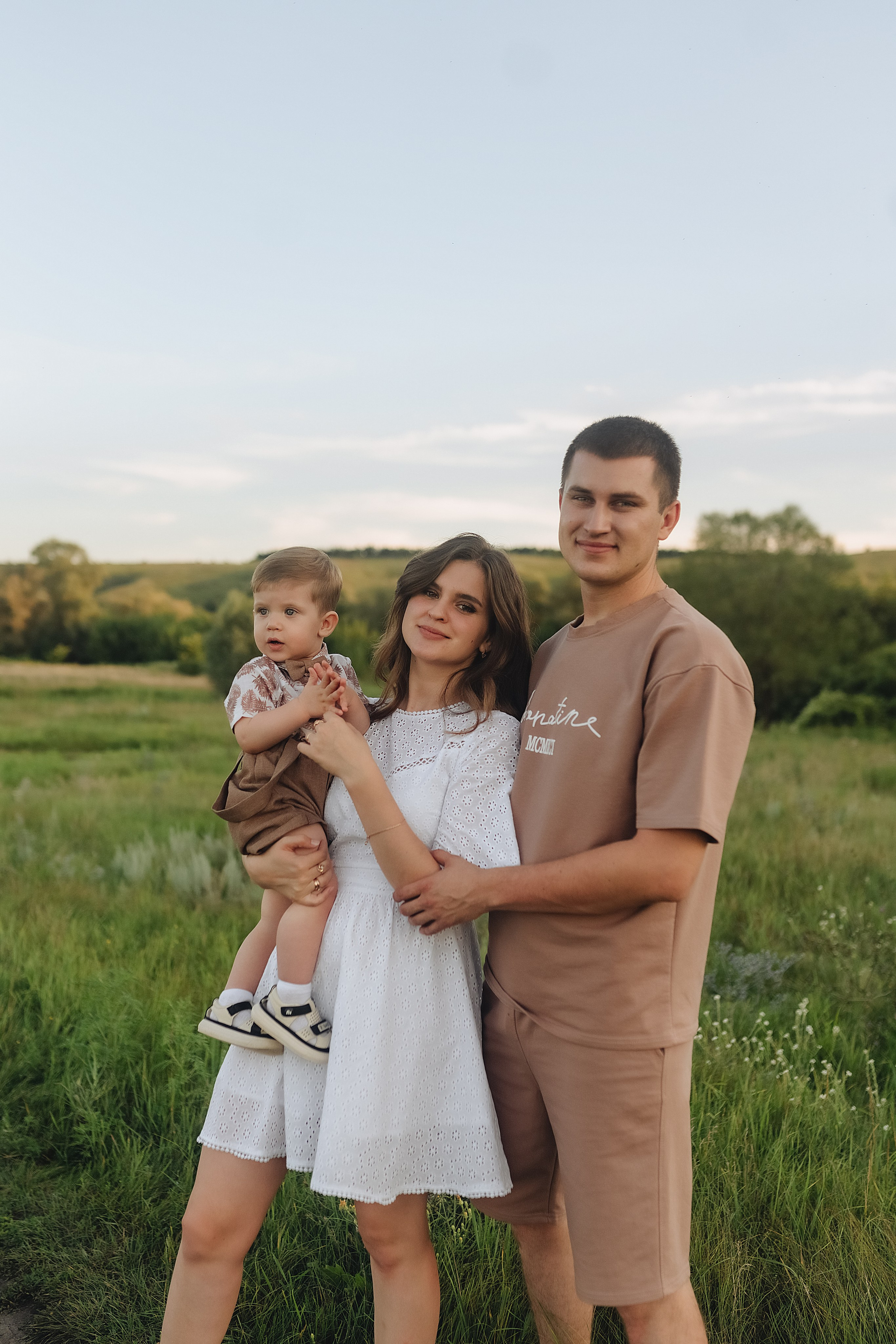 Светлана, Сергей и Женя | Семейная съемка на закате. Фотограф Карина Шмулёва. Воронеж и область