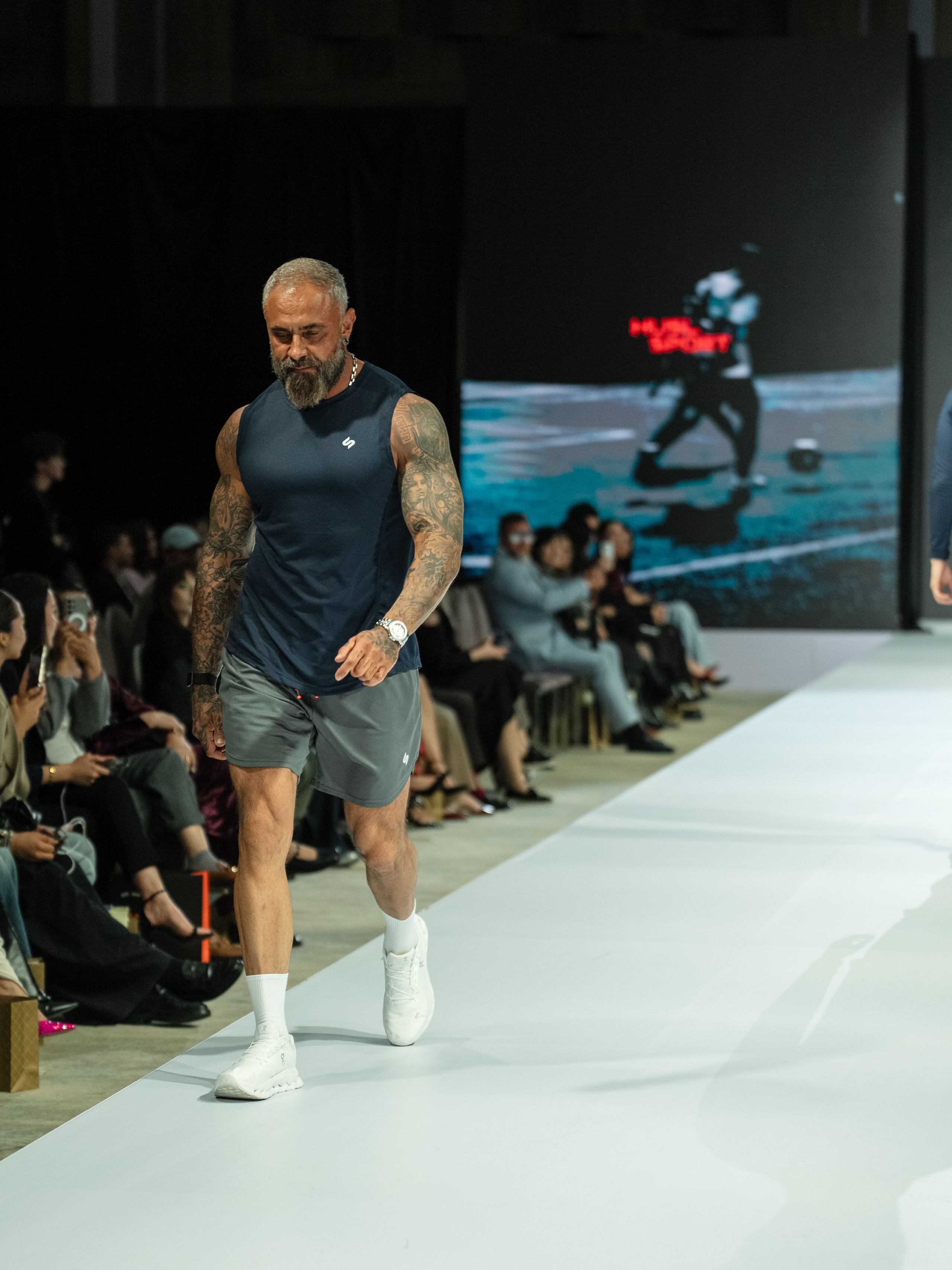 EURASIAN FASHION WEEK Husl Sport. Сайт Алматинского НЮ АРТ, будуар и фэшн фотографа Дениса Карпенко