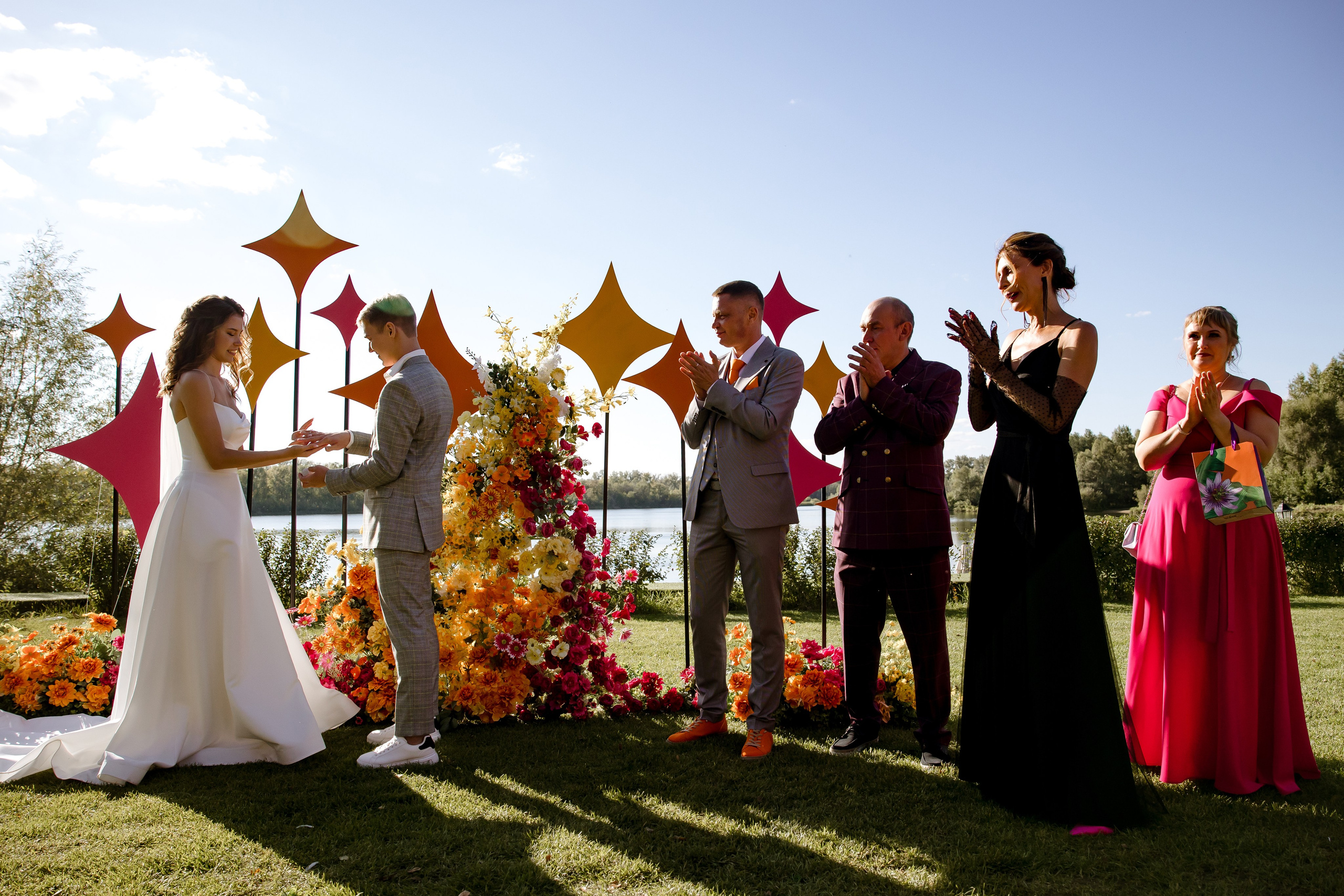 Яркая свадьба в «Нет на карте» в Самаре. Свадебный и семейный фотограф в Самаре и Тольятти | Елена Топанцева