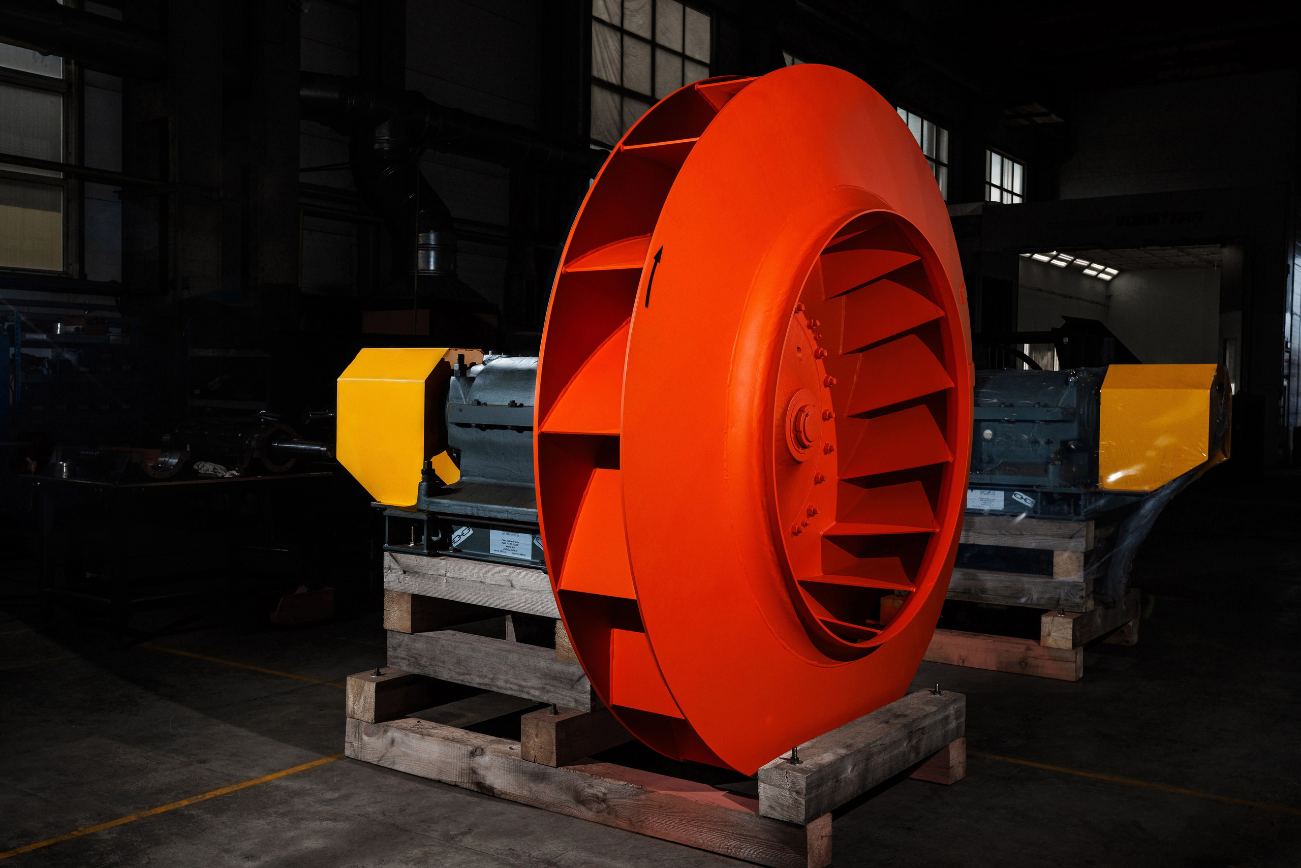 КМЗ. Фотограф Виталий Хайлов, Екатеринбург