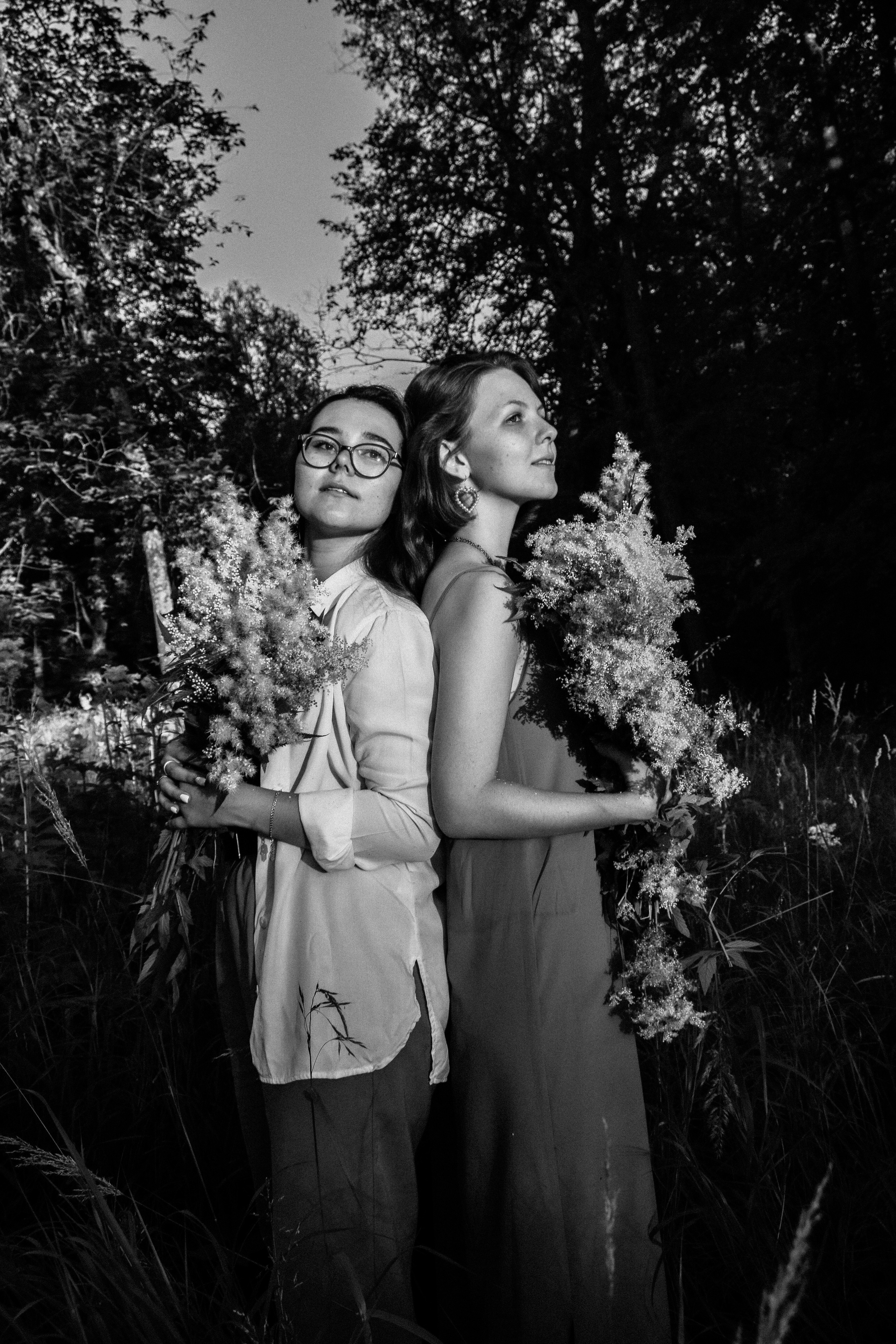 История Марины и Насти в Александровском парке. Фотограф в Санкт-Петербурге