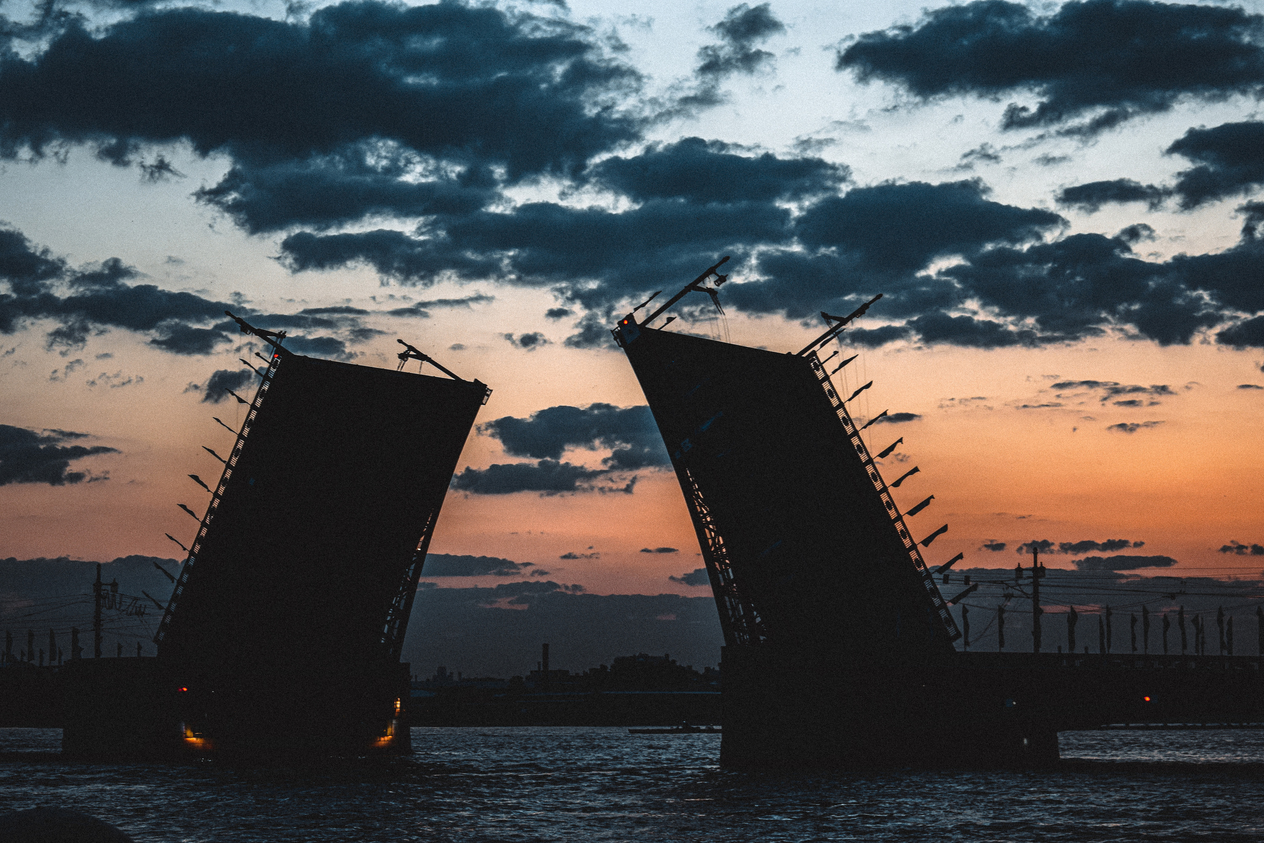 Белые ночи Алины и Евгении. Фотограф в Санкт-Петербурге