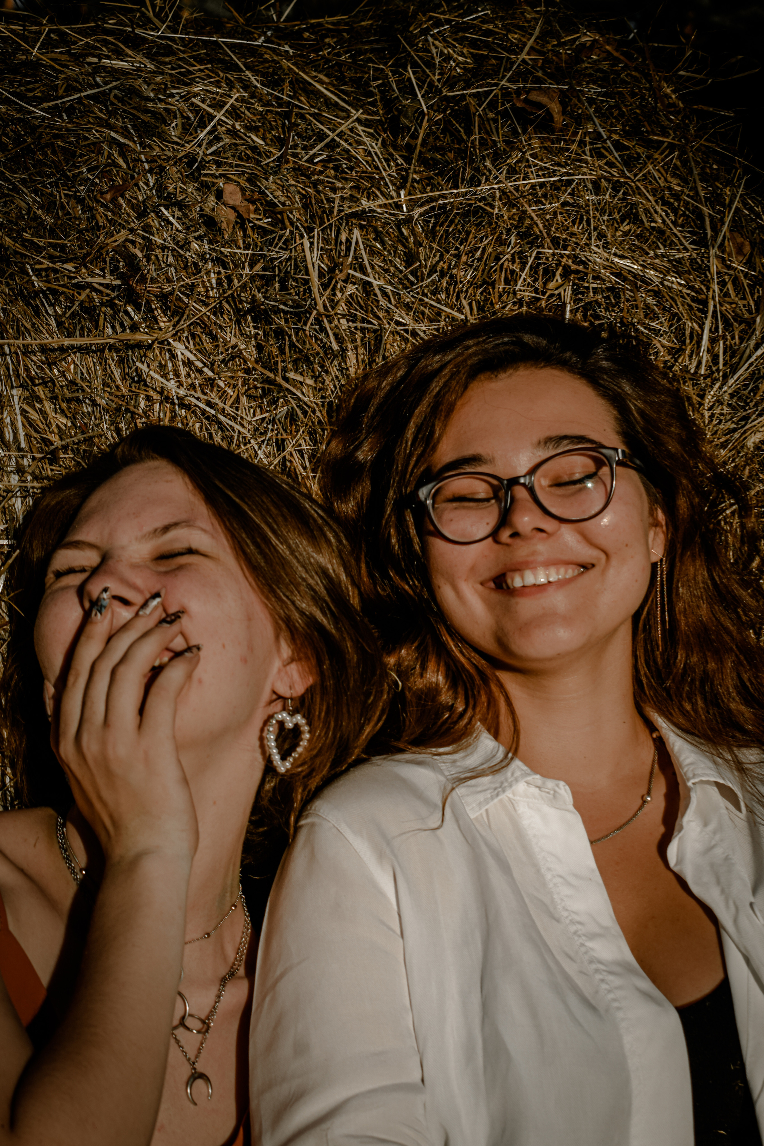 История Марины и Насти в Александровском парке. Фотограф в Санкт-Петербурге