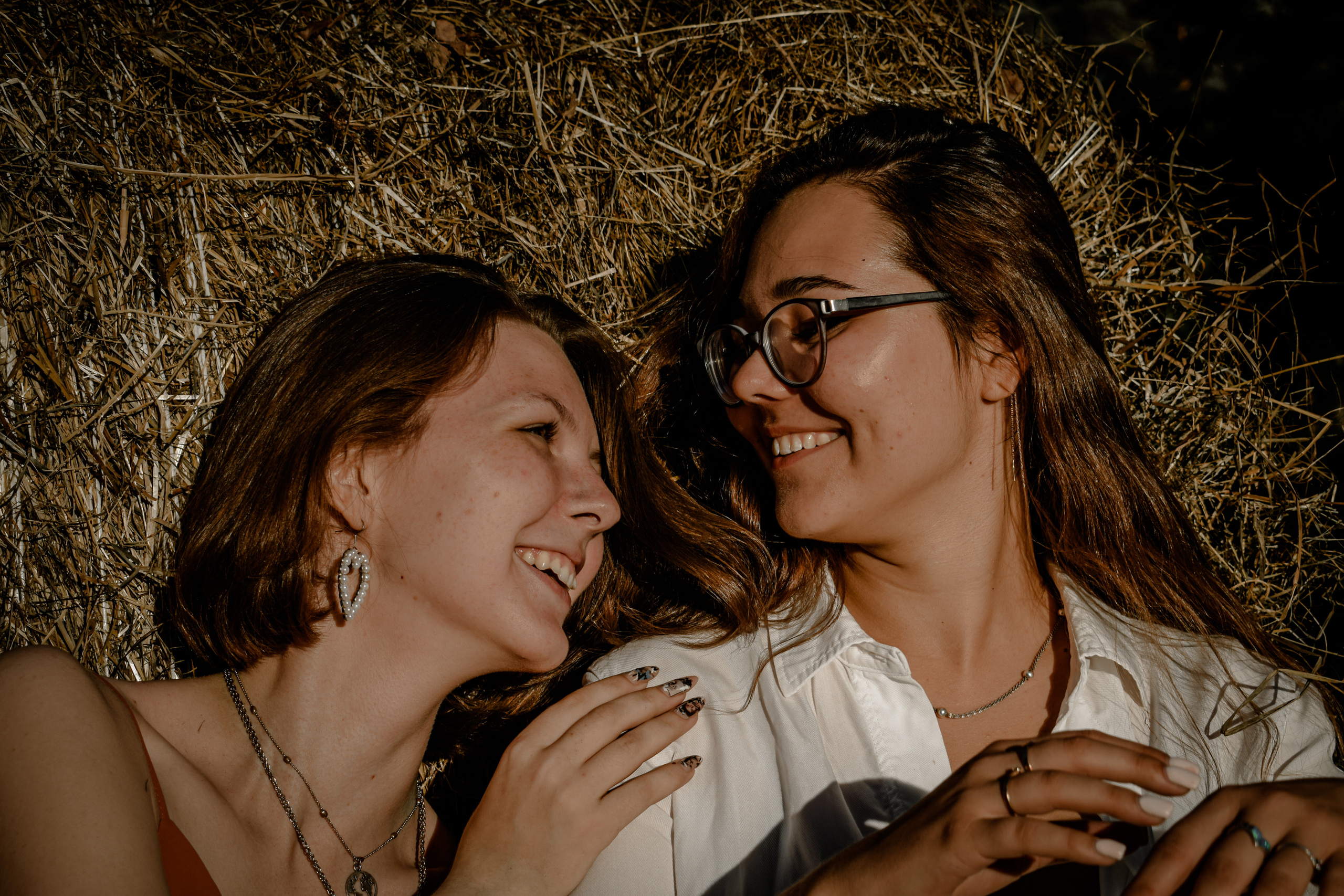 История Марины и Насти в Александровском парке. Фотограф в Санкт-Петербурге