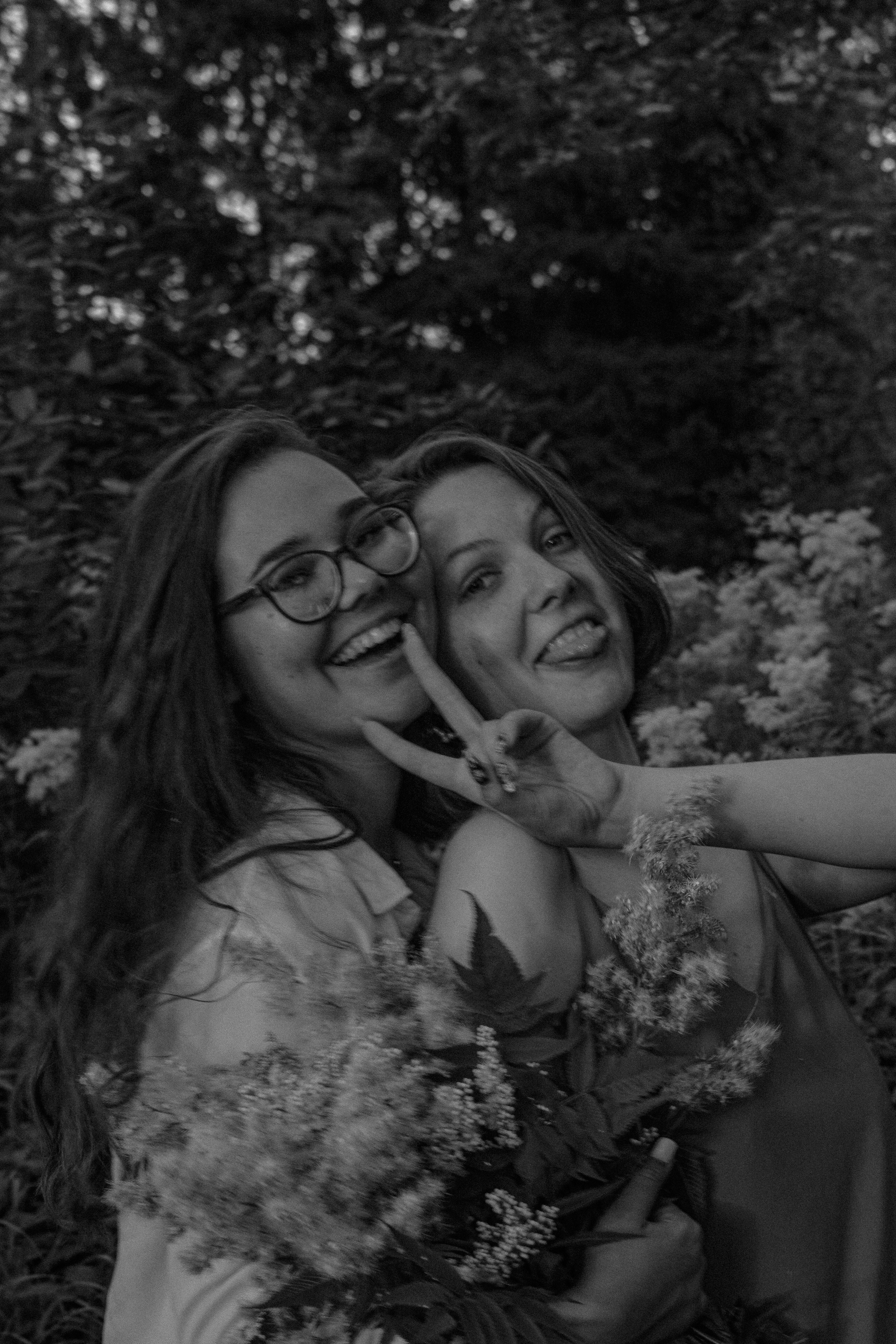 История Марины и Насти в Александровском парке. Фотограф в Санкт-Петербурге