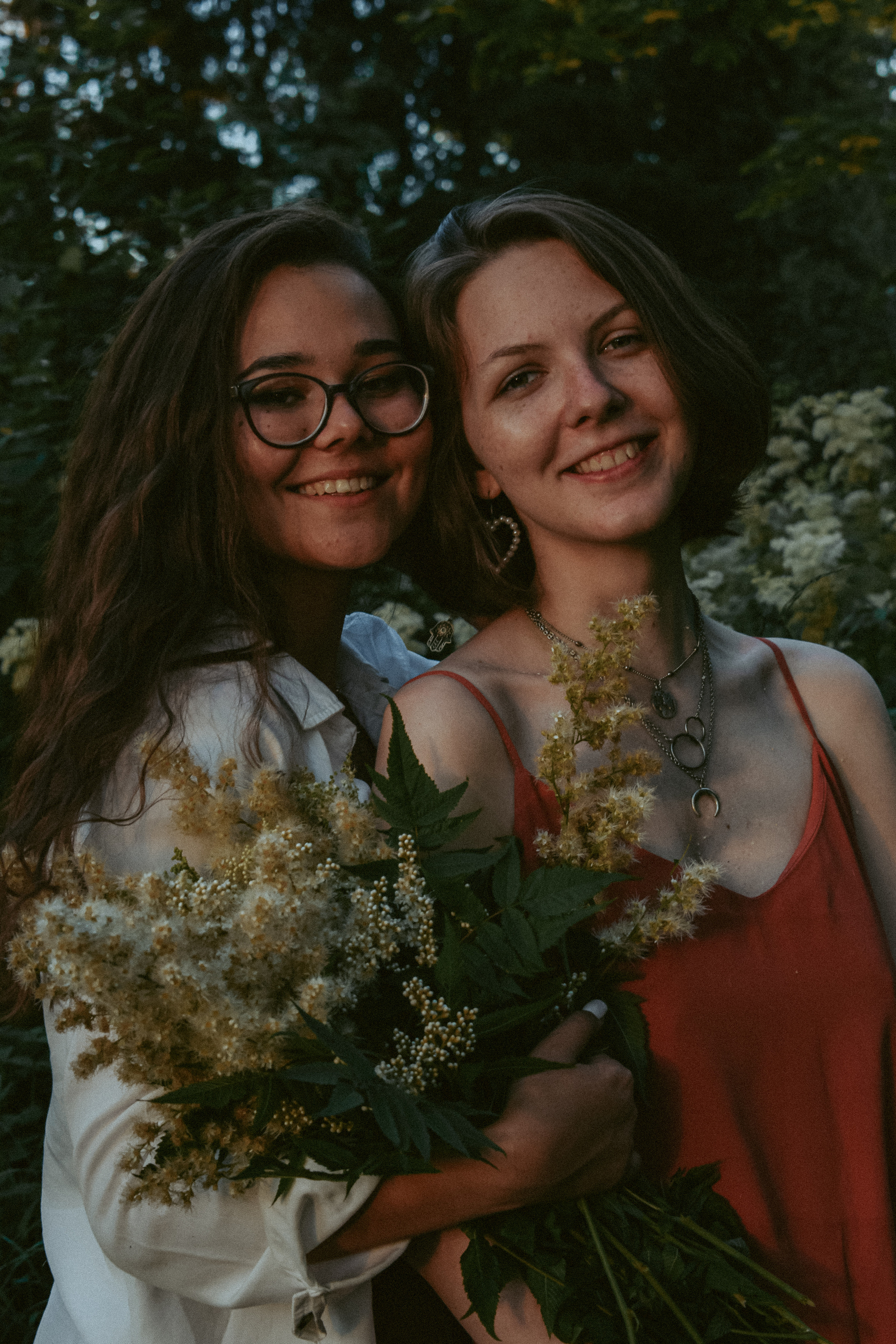 История Марины и Насти в Александровском парке. Фотограф в Санкт-Петербурге