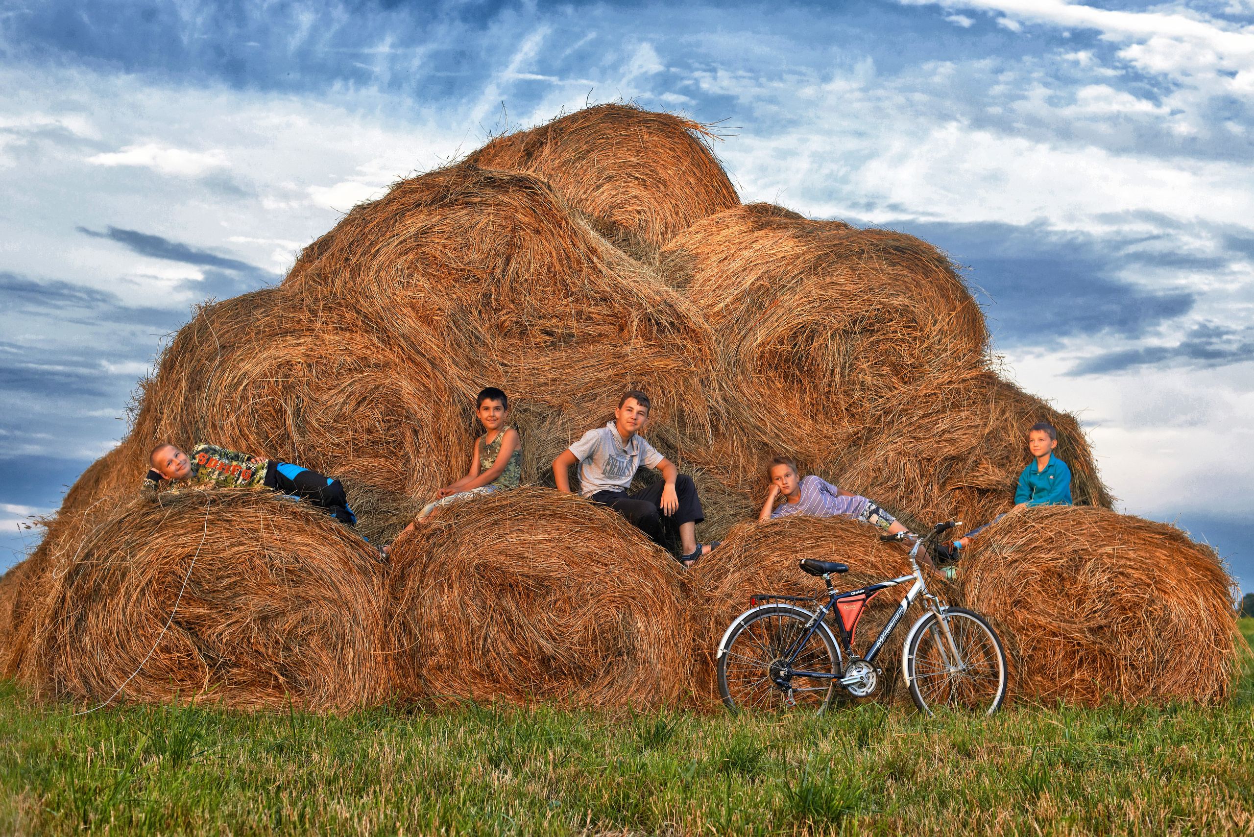 СЕМЕЙНАЯ ИСТОРИЯ. Www.apowerstudio.com