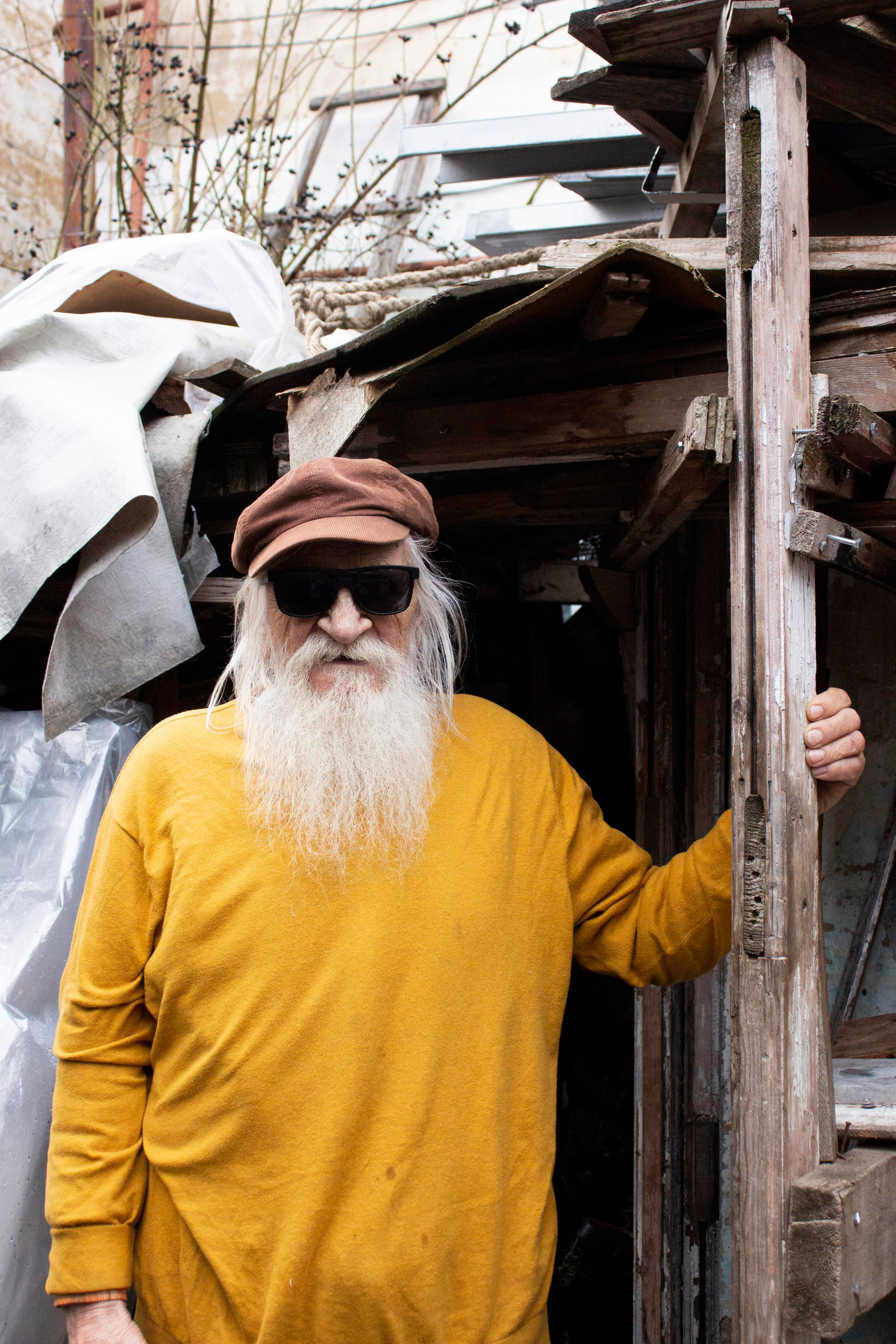 Ставрополь. Трущобы под солдатом. Горева Александра. Фотограф
