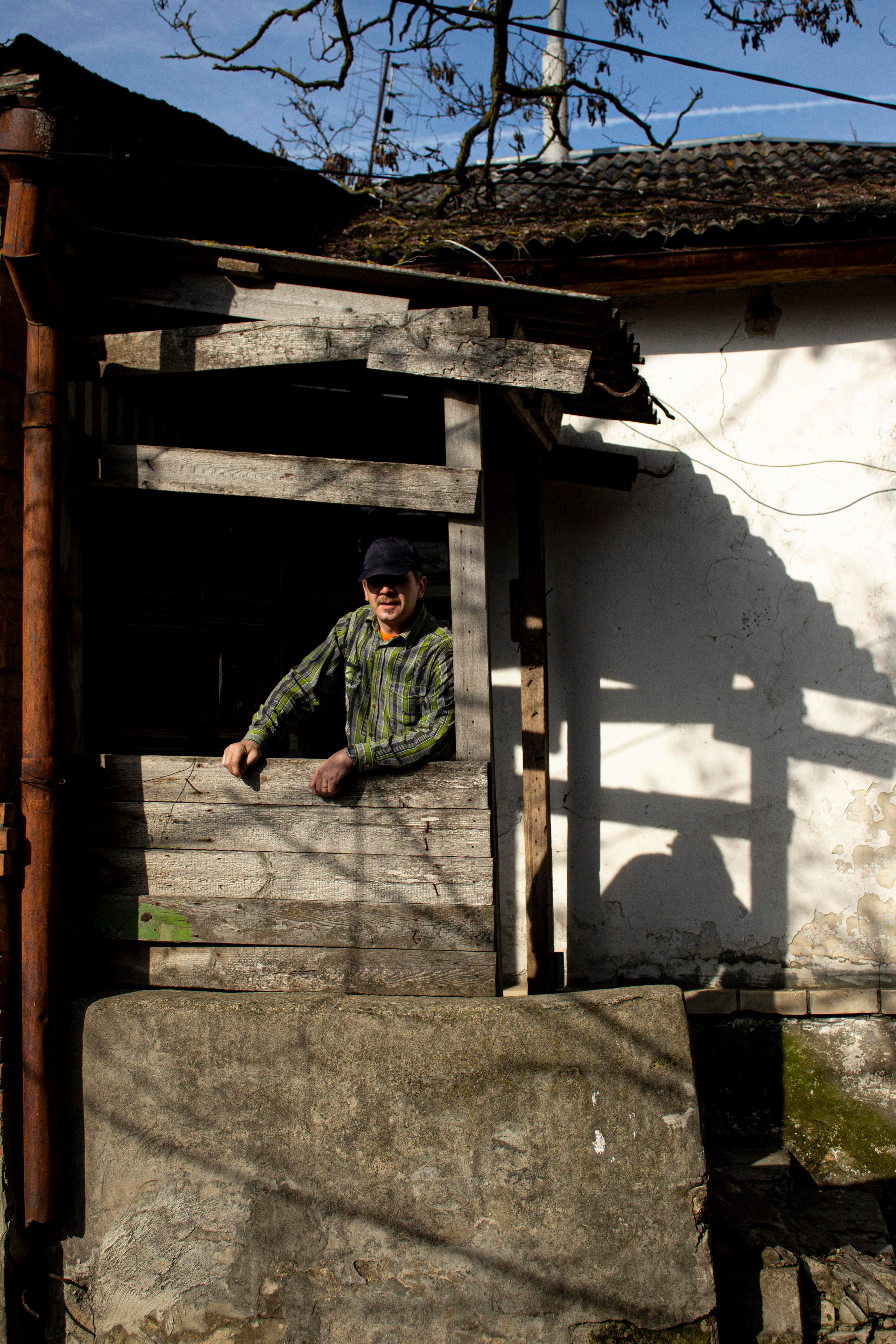 Ставрополь. Трущобы под солдатом. Горева Александра. Фотограф