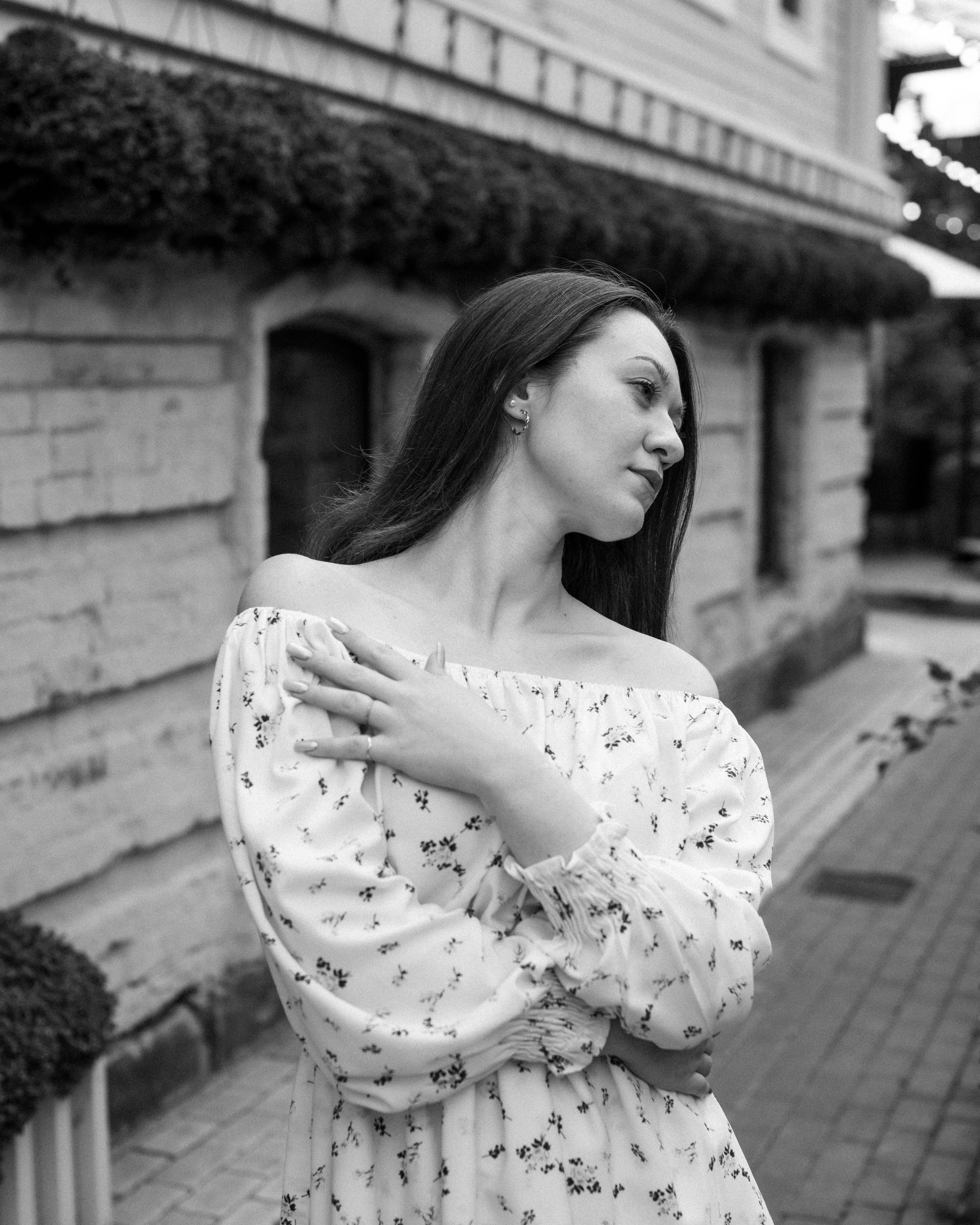 Настя. Женский фотограф. Создатель украшений ручной работы. Модель