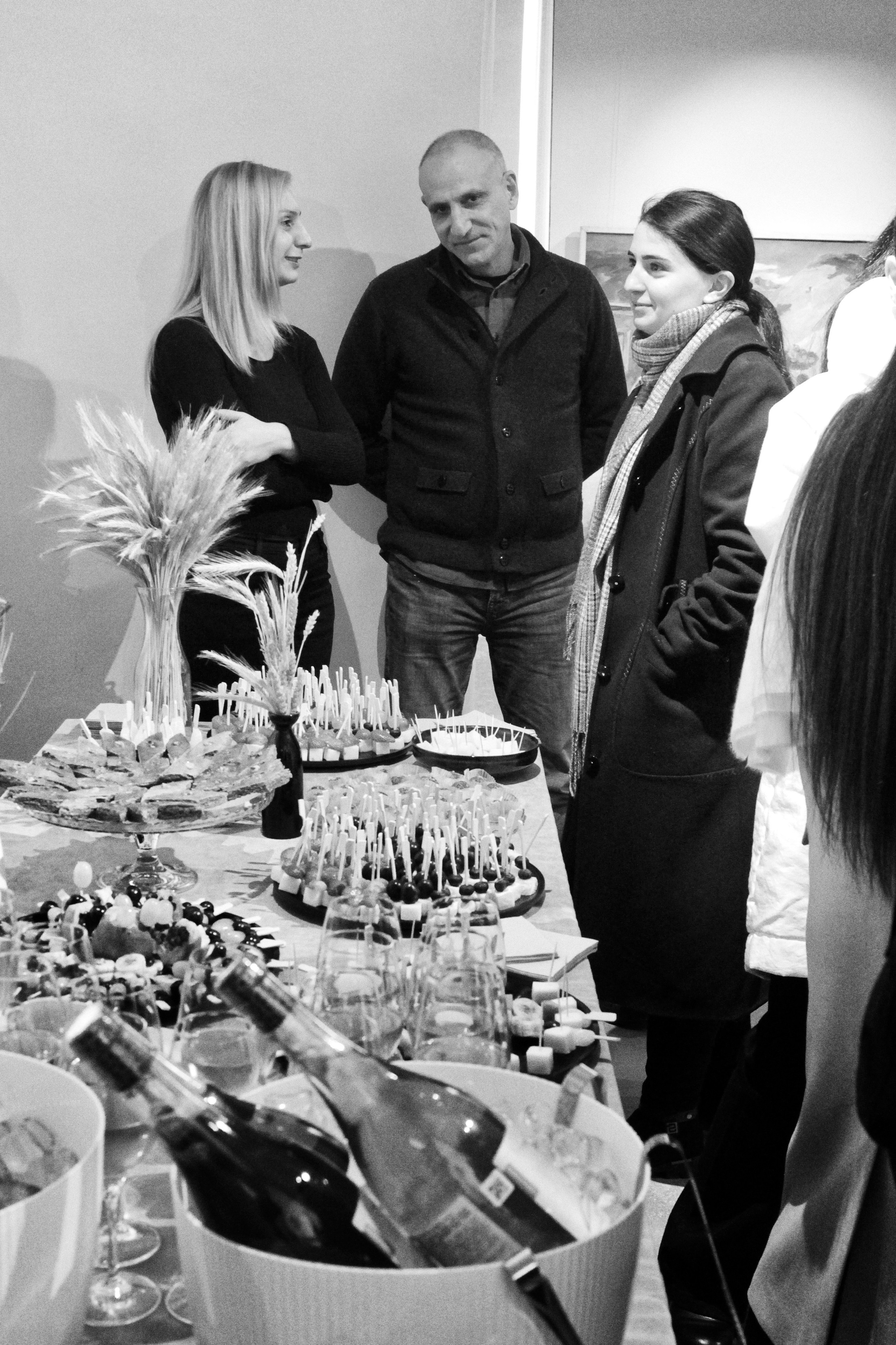 Выставка в г. Гюмри, Армения. Фоторепортаж  Д. Несмелова. Арт-фотограф Ксения Якутович