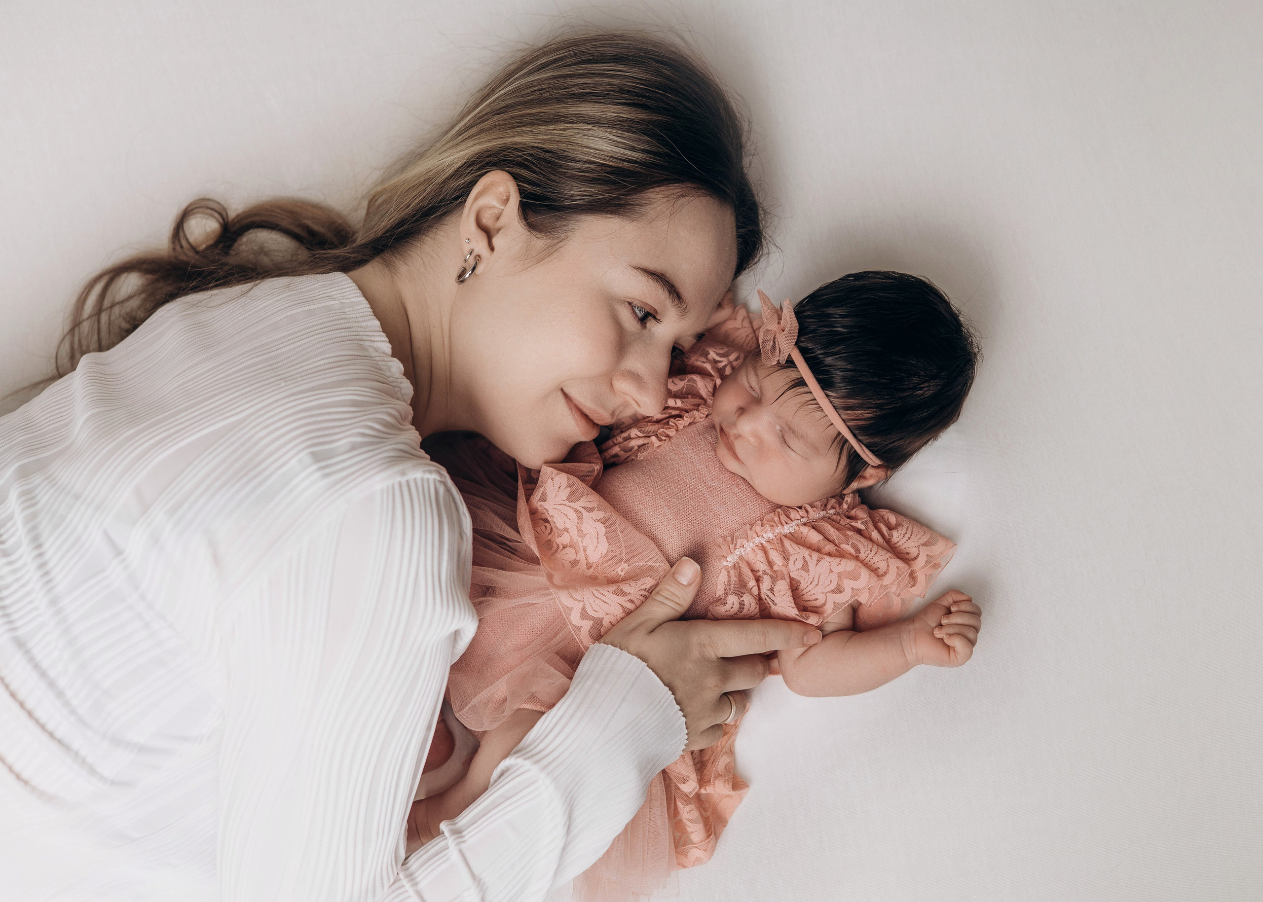 НОВОРОЖДЕННЫЕ МАЛЫШИ. Фотосессия новорожденных в Москве и Московской области