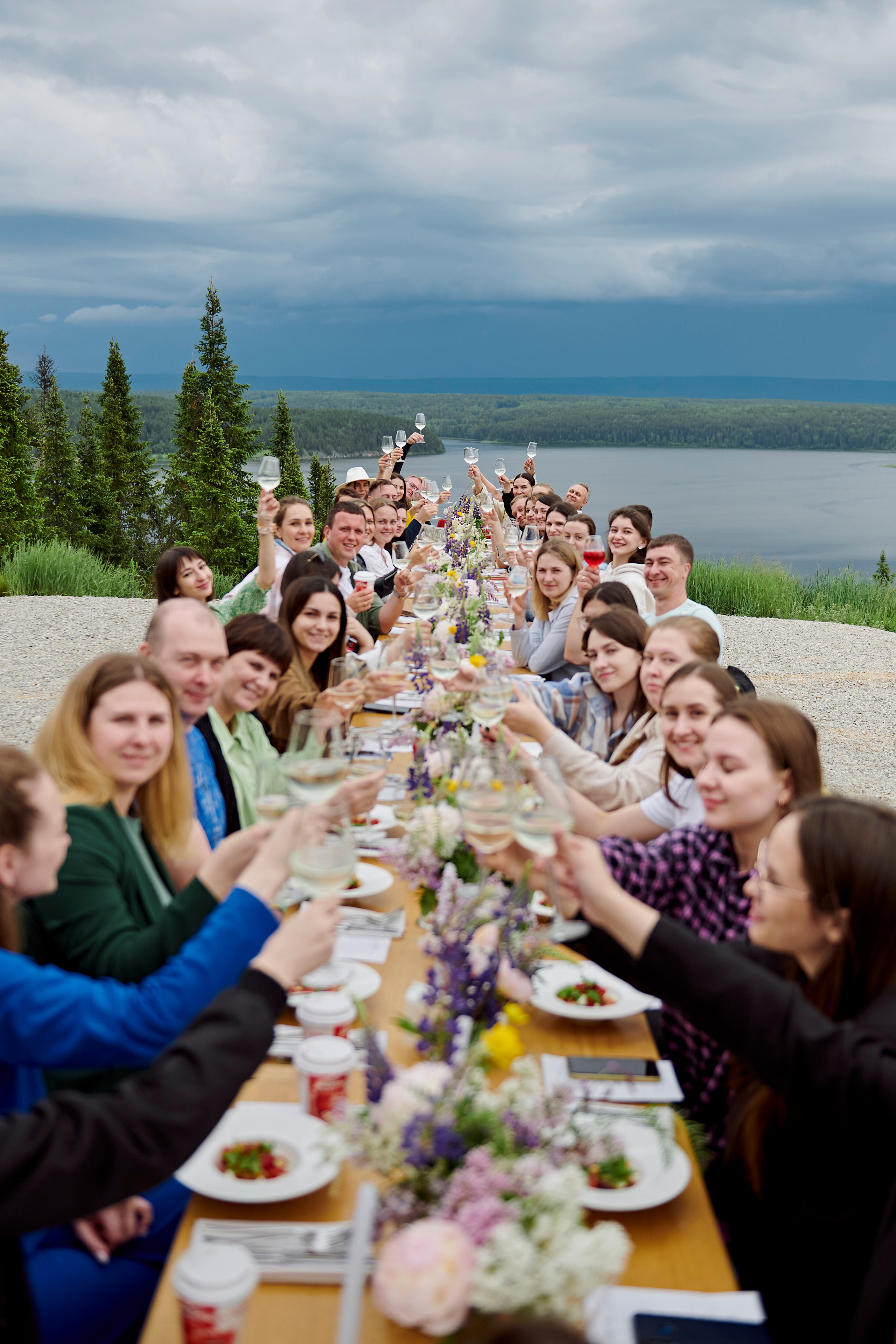 Летний ужин на природе с тремя шефами. Фотограф Постольник Дарья