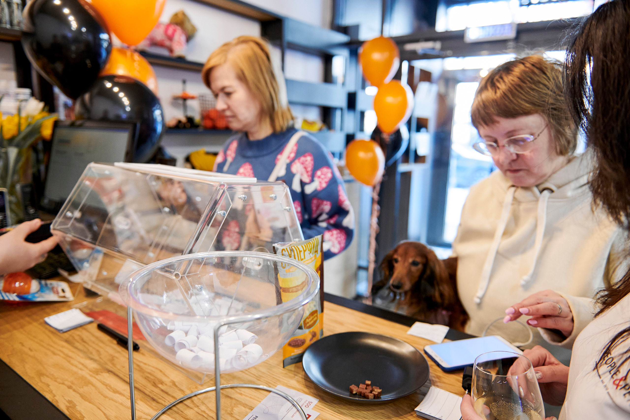 Открытие салона-магазина для животных People & Pets. Фотограф Постольник Дарья