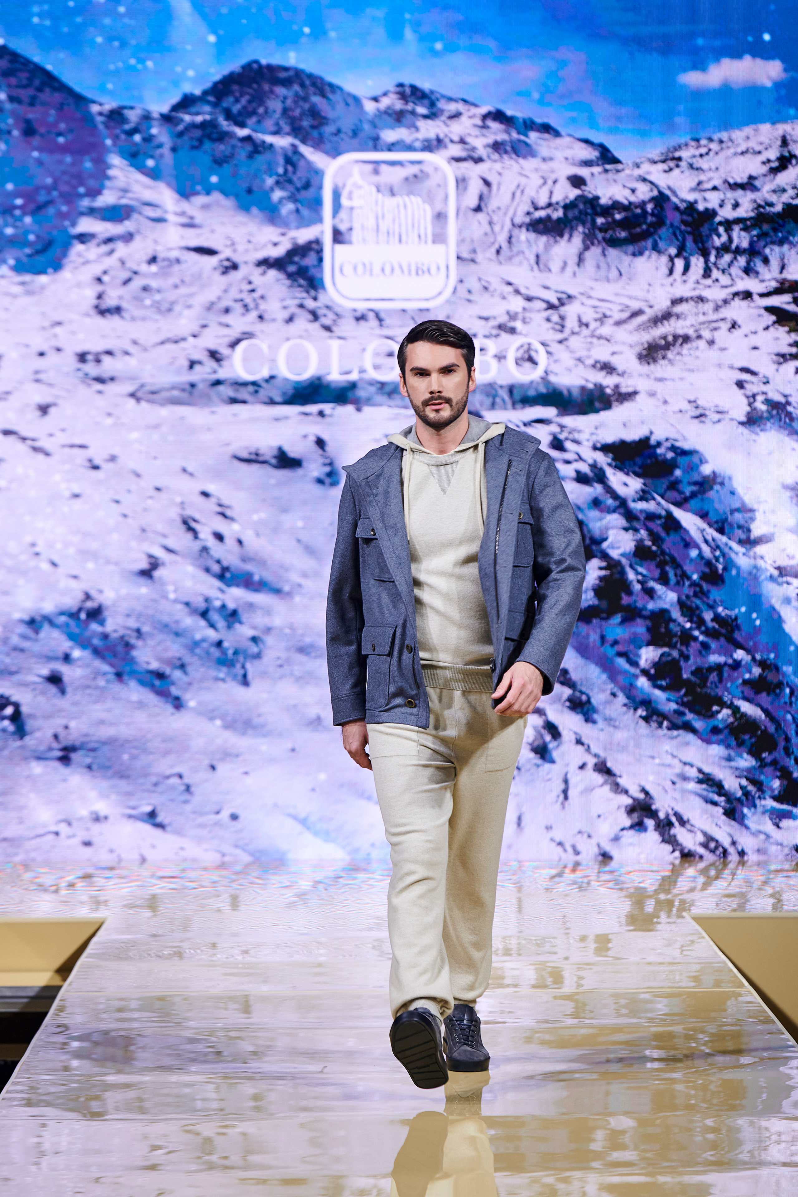 Модный показ «Кашемир и Шелк». Фотограф Постольник Дарья