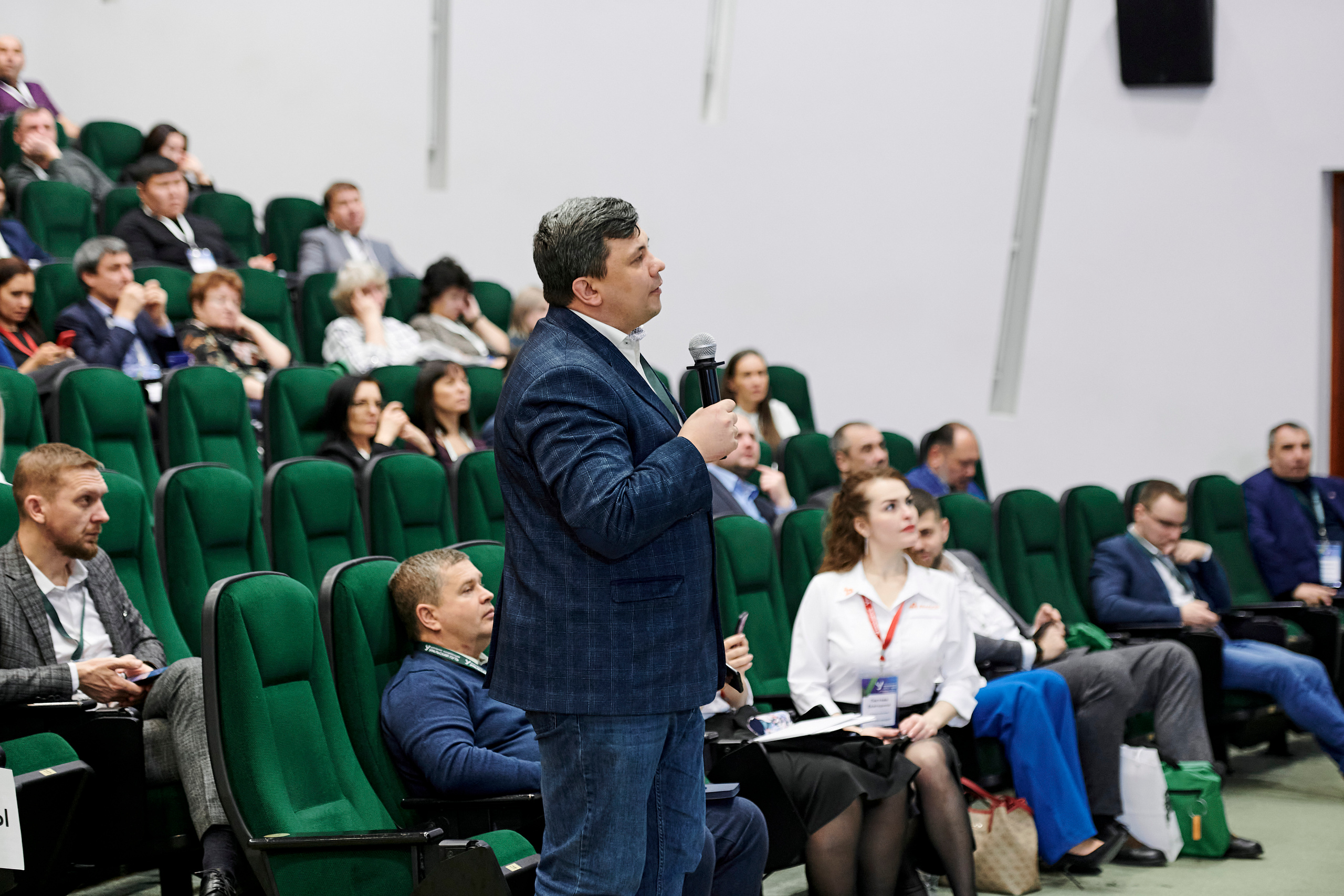 Конференция «Уральский путь». Фотограф Постольник Дарья