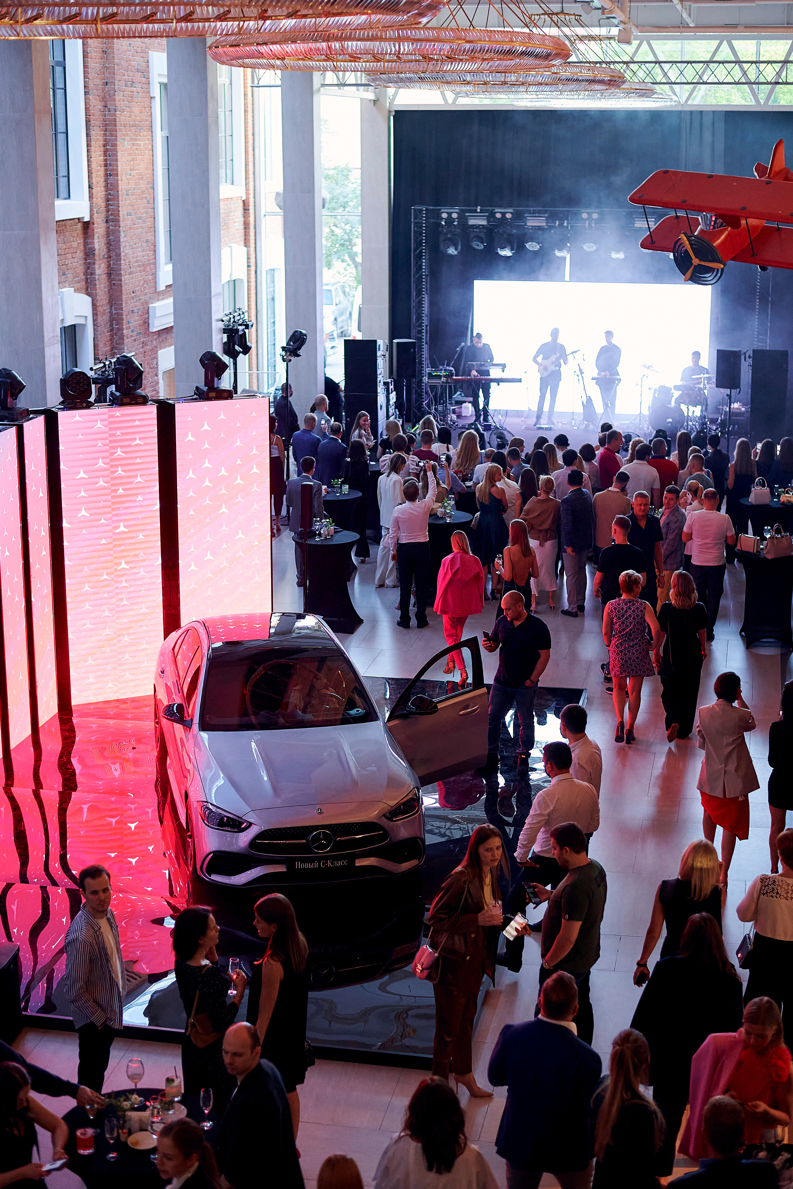 Презентация Mercedes C-класс. Фотограф Постольник Дарья