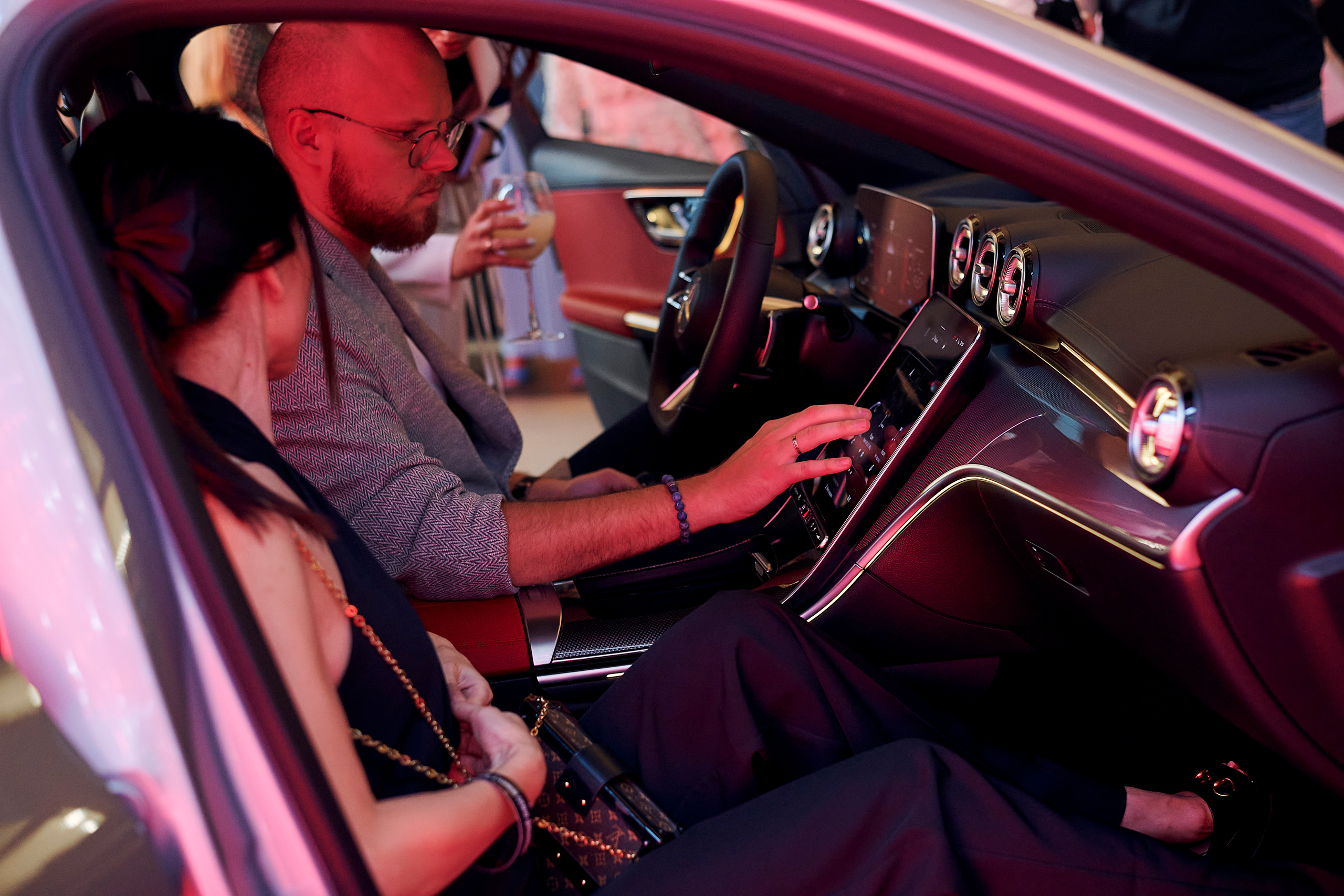 Презентация Mercedes C-класс. Фотограф Постольник Дарья