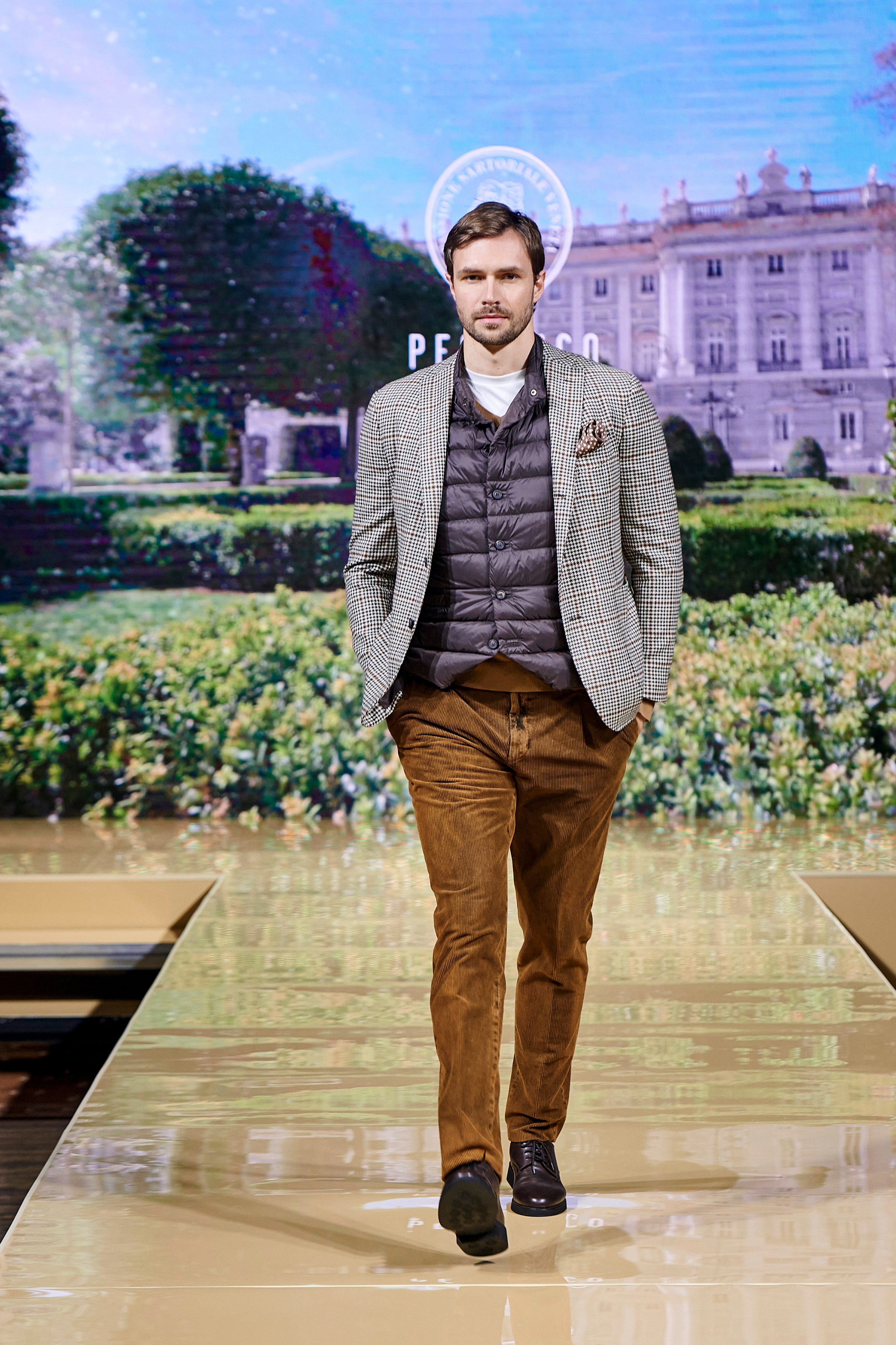 Модный показ «Кашемир и Шелк». Фотограф Постольник Дарья