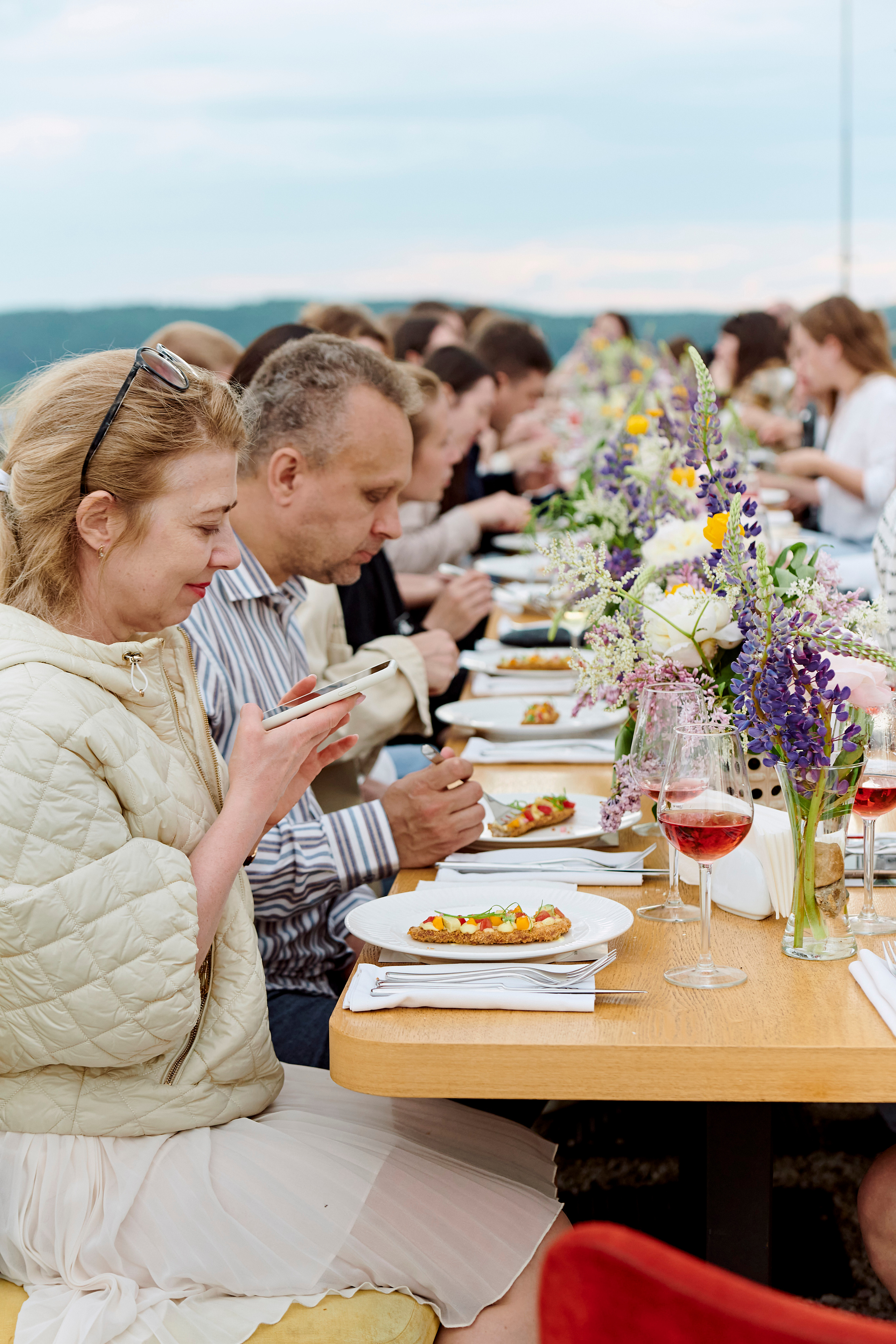Летний ужин на природе с тремя шефами. Фотограф Постольник Дарья