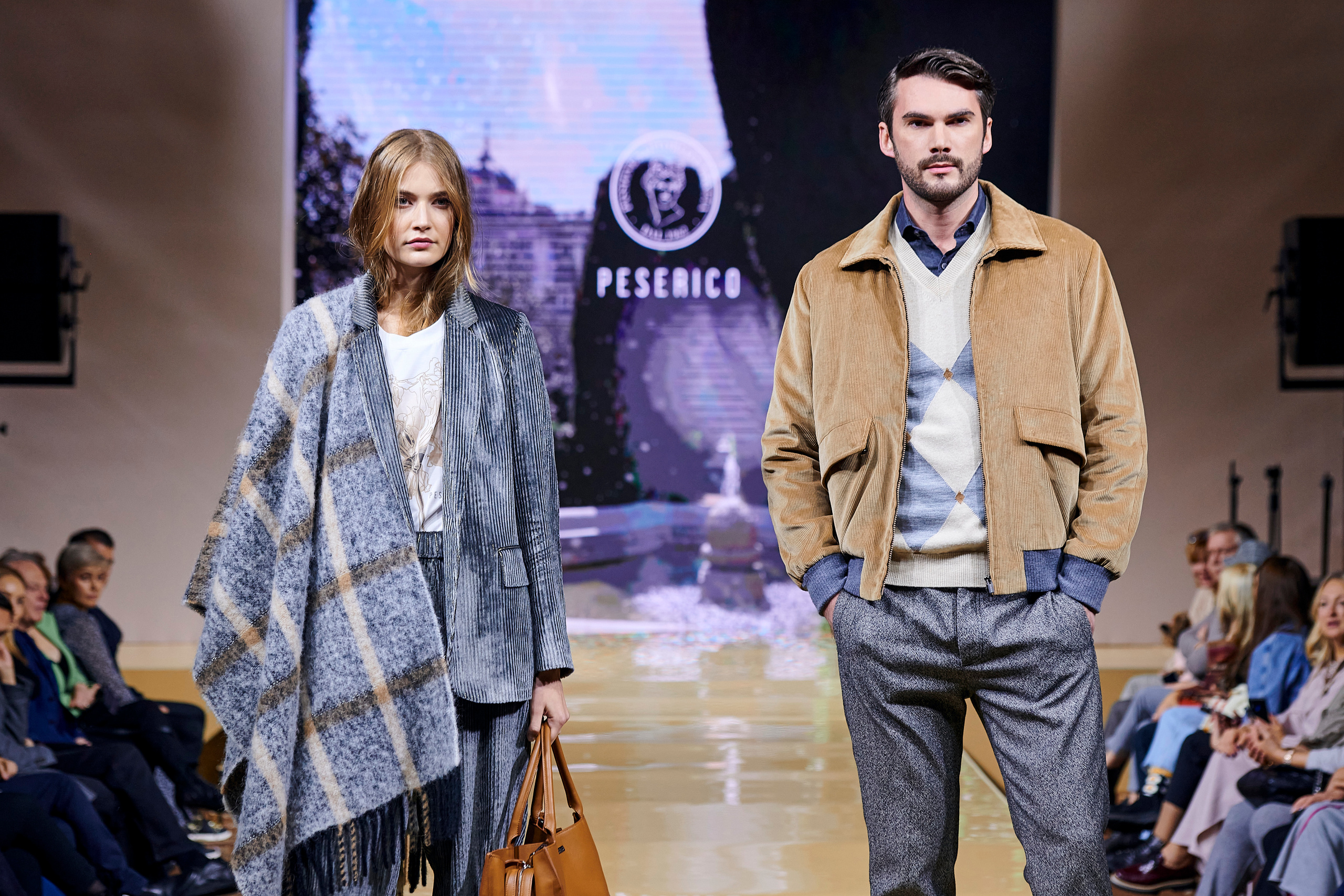 Модный показ «Кашемир и Шелк». Фотограф Постольник Дарья