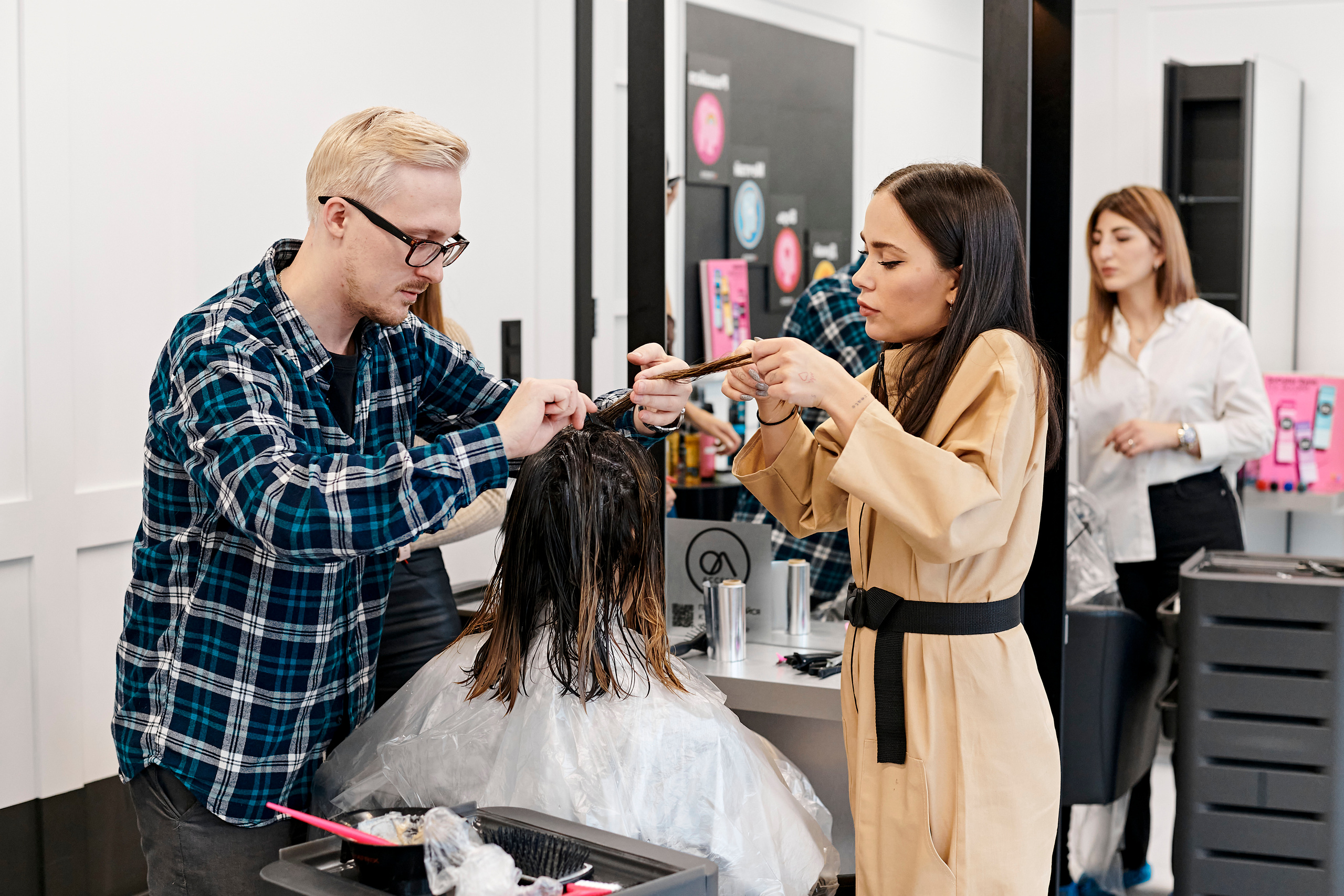 Мастер-класс по окрашиваниям и укладкам от Matrix. Фотограф Постольник Дарья