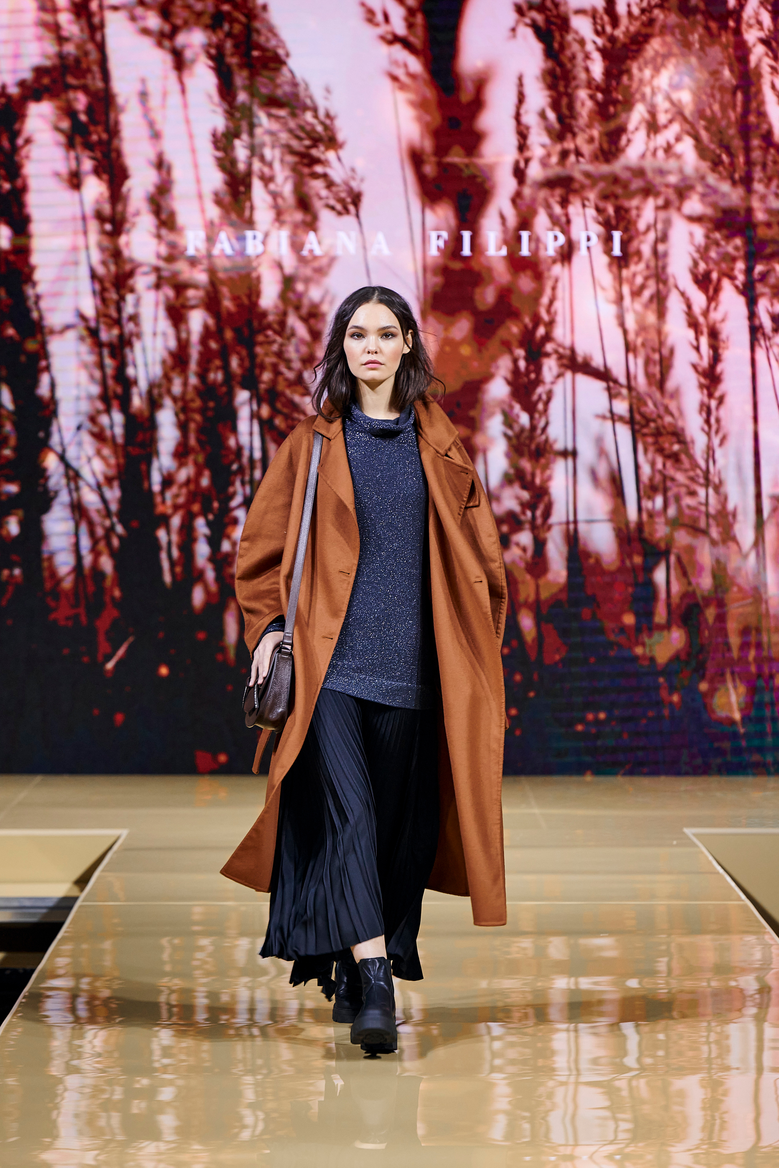 Модный показ «Кашемир и Шелк». Фотограф Постольник Дарья