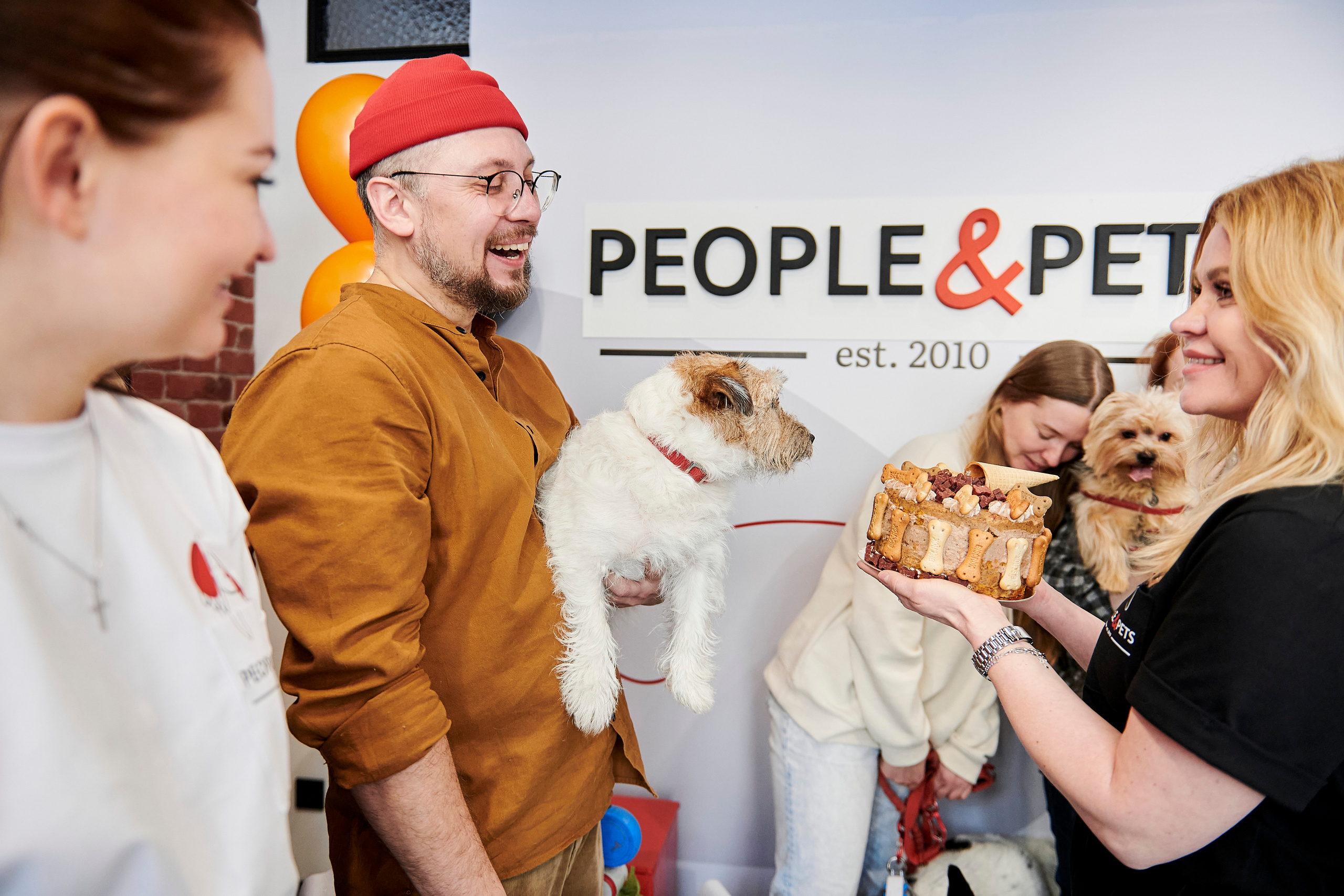 Открытие салона-магазина для животных People & Pets. Фотограф Постольник Дарья