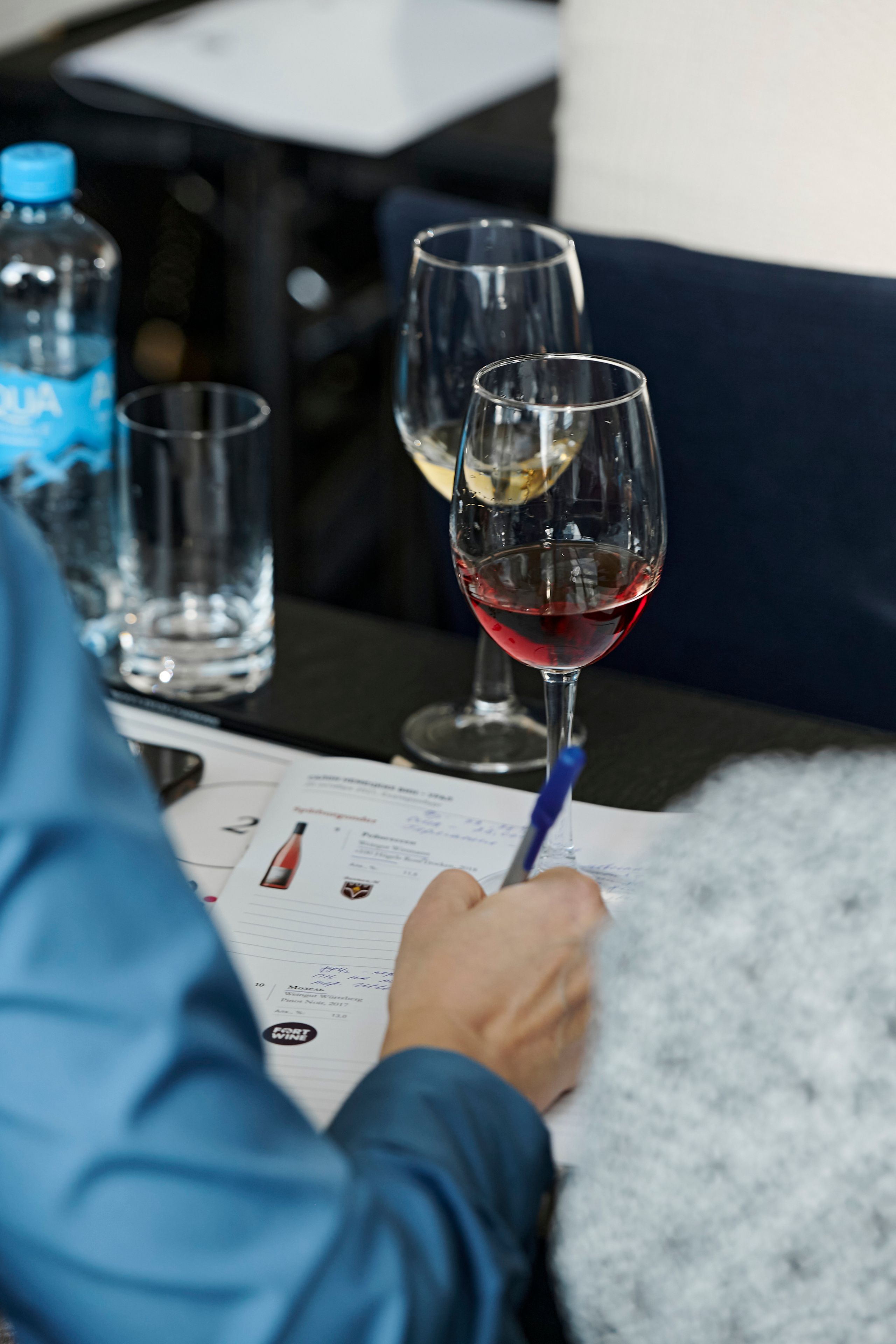 Винная дегустация для сомелье. Фотограф Постольник Дарья