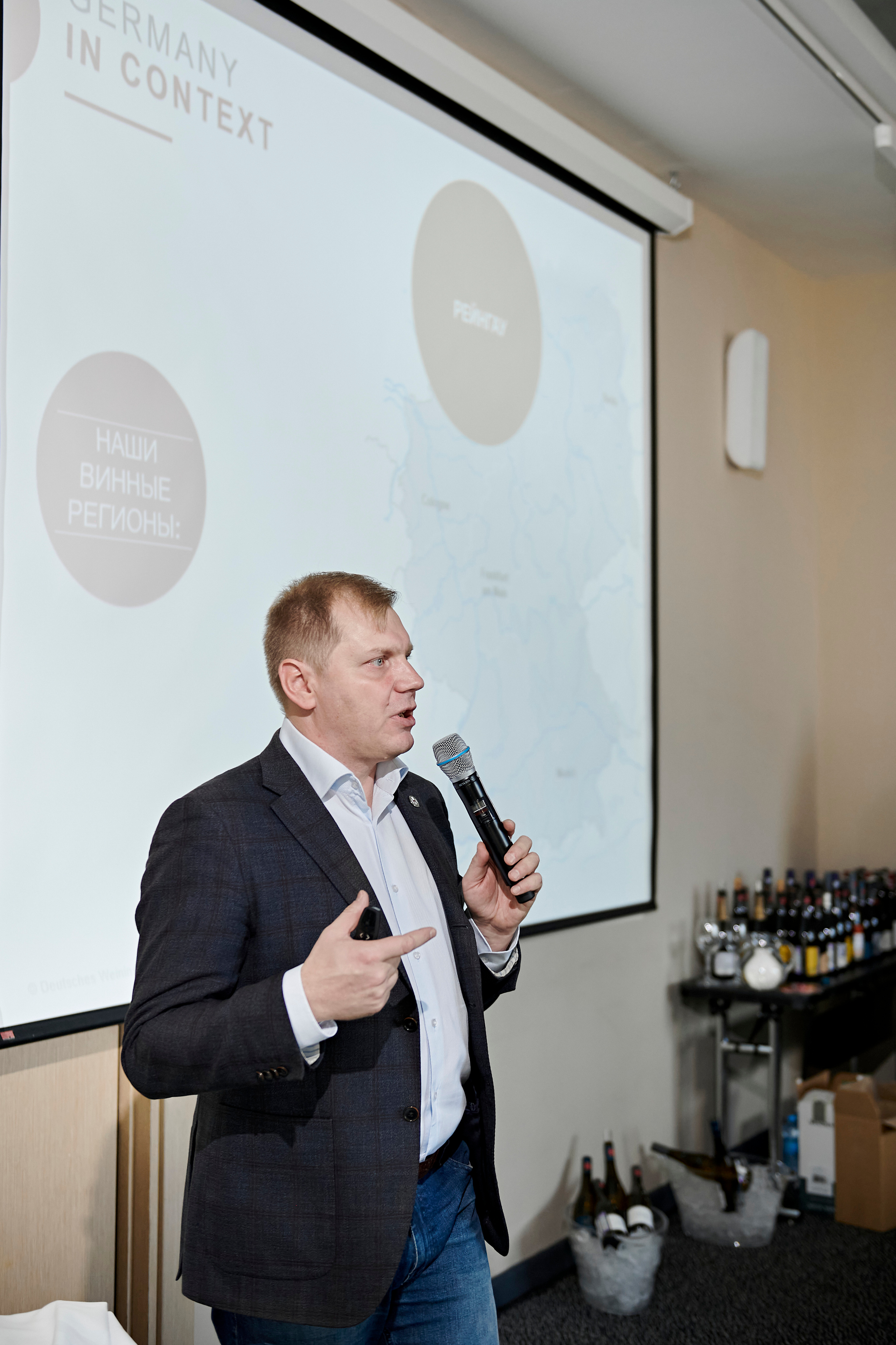 Винная дегустация для сомелье. Фотограф Постольник Дарья