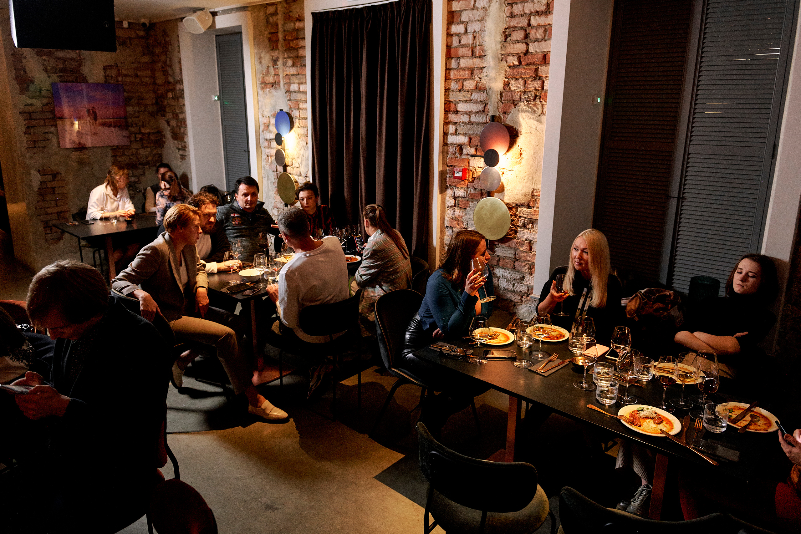 Sekta organic wine bar. Ужин с Аланом Бигати. Фотограф Постольник Дарья