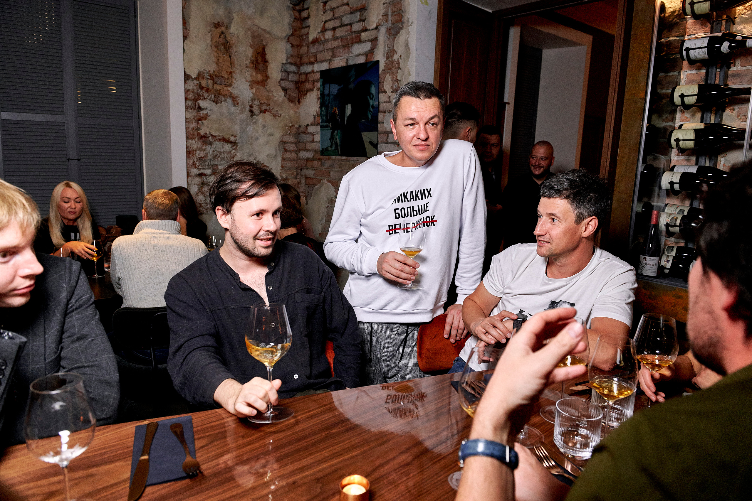 Sekta organic wine bar. Ужин с Аланом Бигати. Фотограф Постольник Дарья