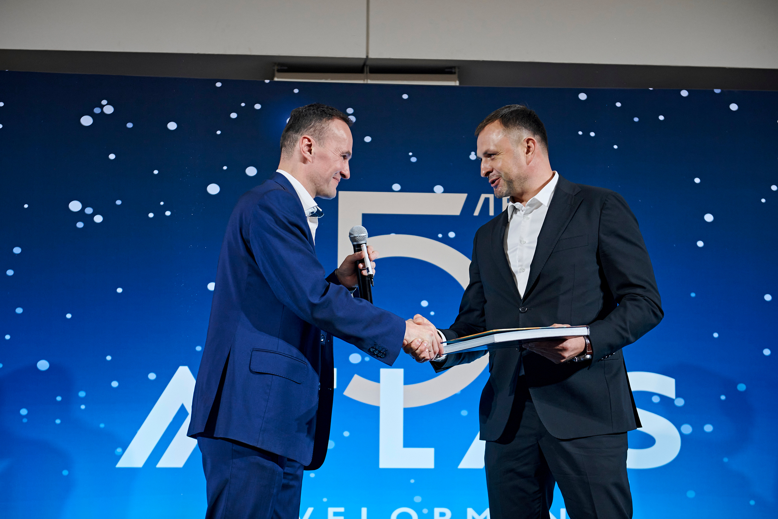 ATLAS development 15 лет. Фотограф Постольник Дарья