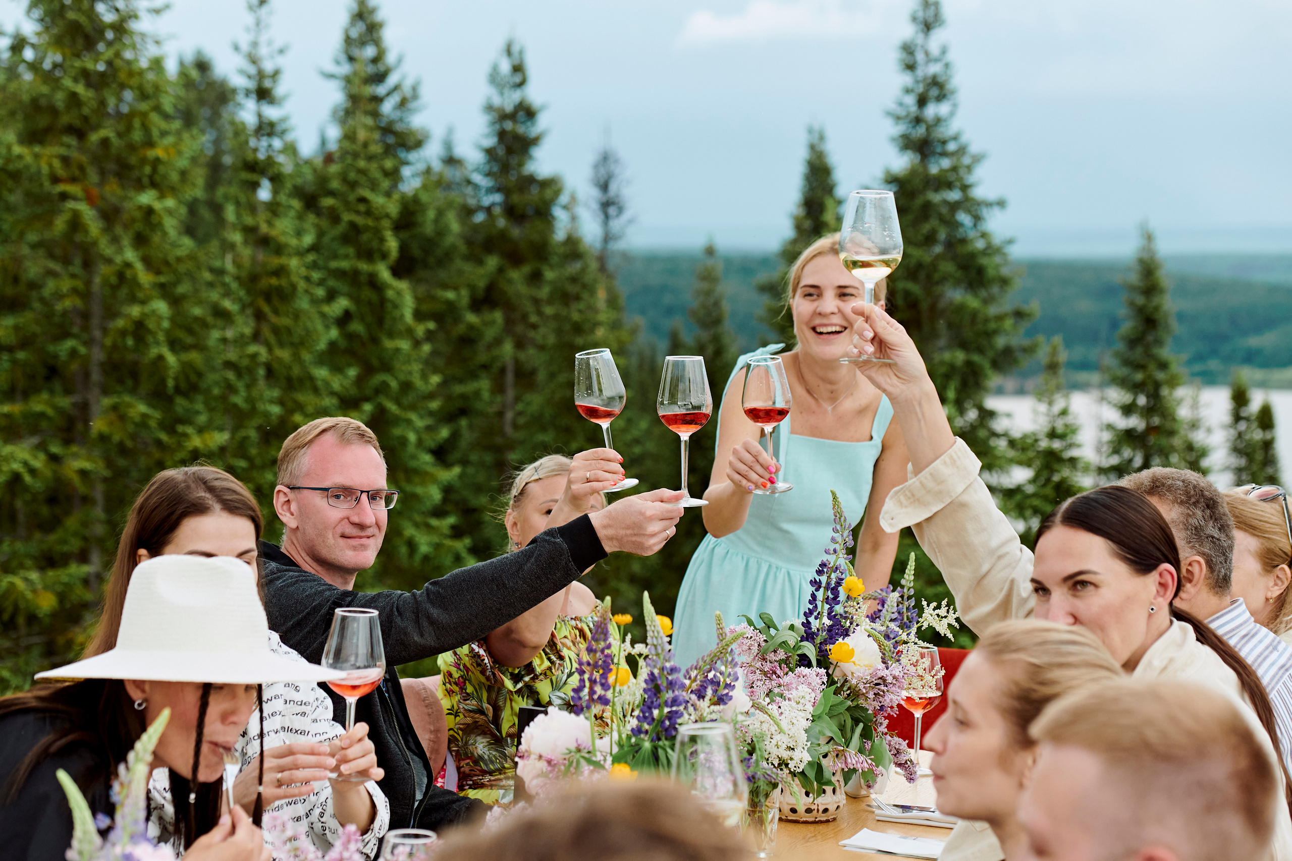 Летний ужин на природе с тремя шефами. Фотограф Постольник Дарья