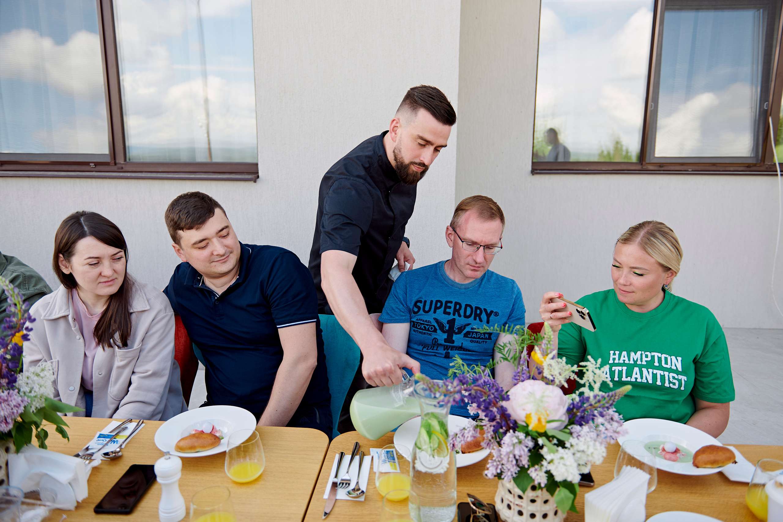 Летний ужин на природе с тремя шефами. Фотограф Постольник Дарья