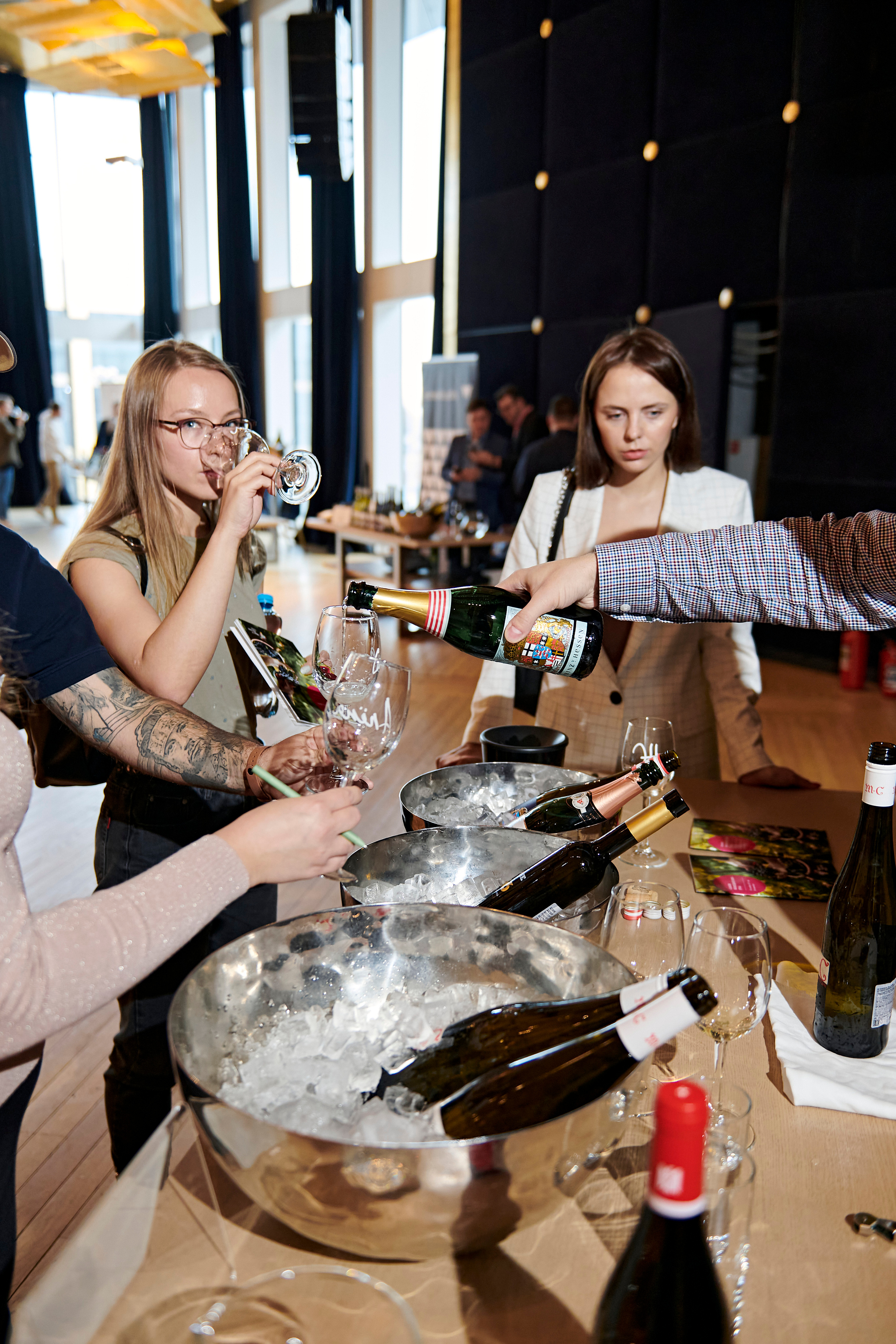 Винная дегустация для сомелье. Фотограф Постольник Дарья