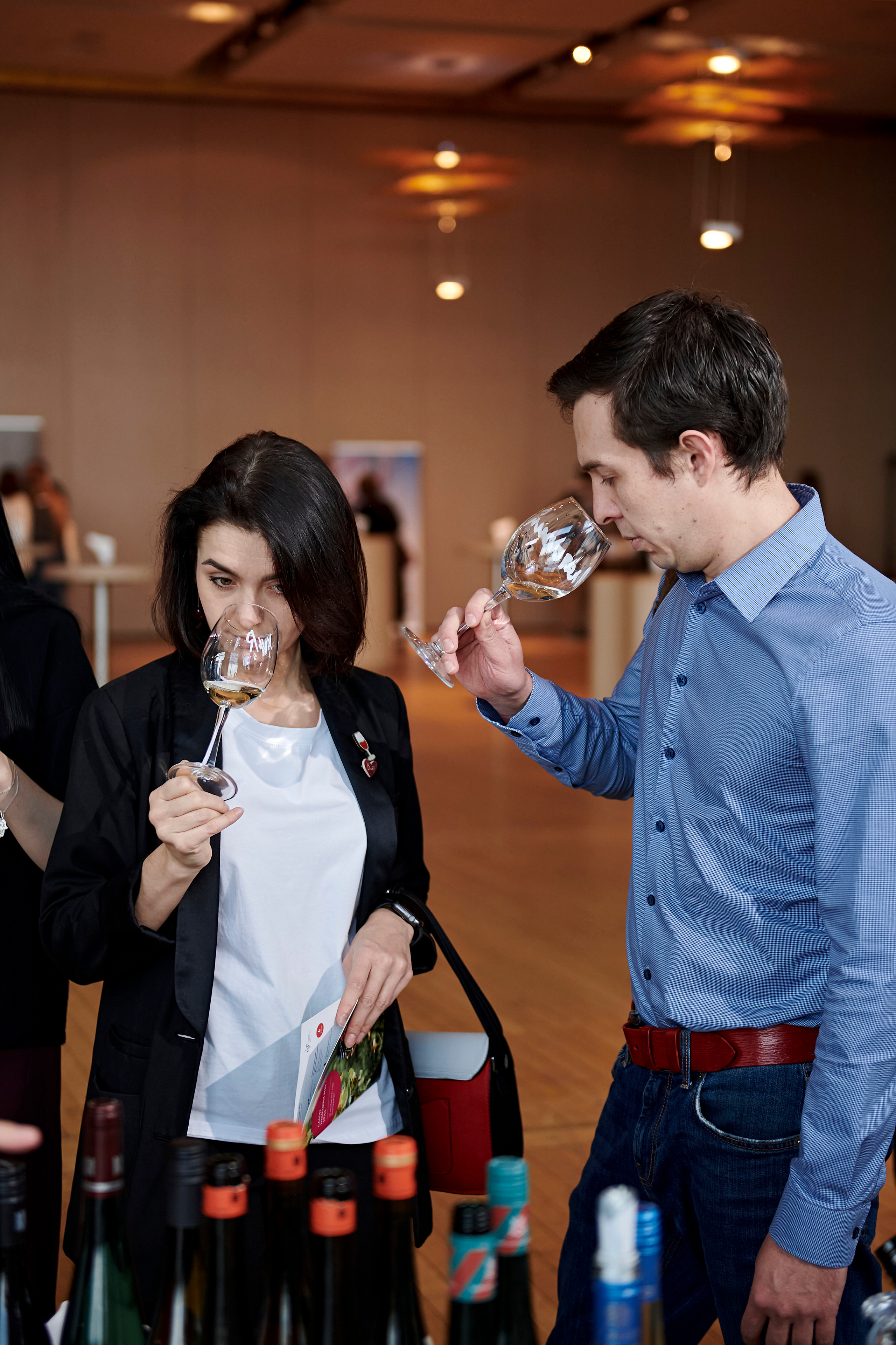 Винная дегустация для сомелье. Фотограф Постольник Дарья