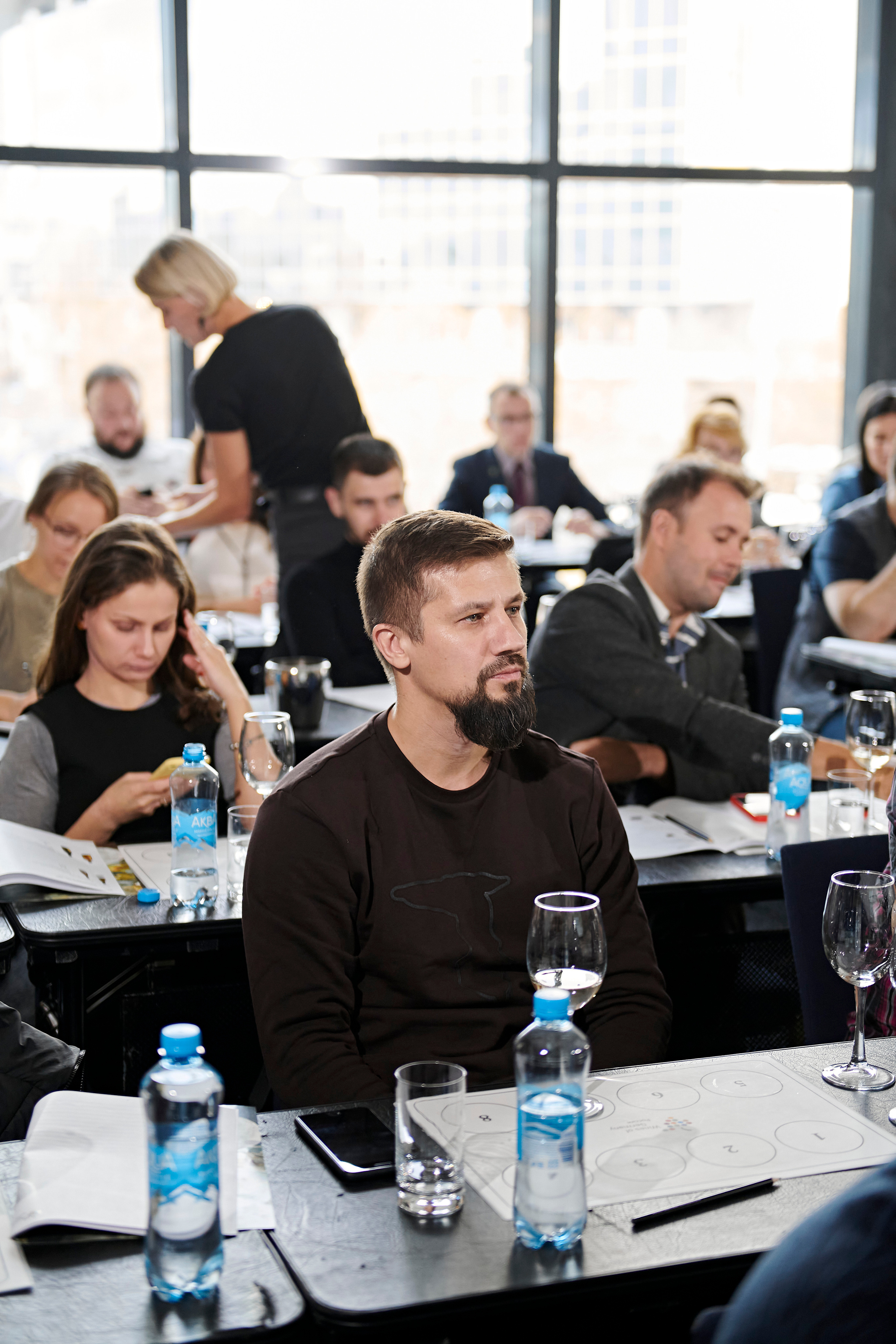 Винная дегустация для сомелье. Фотограф Постольник Дарья