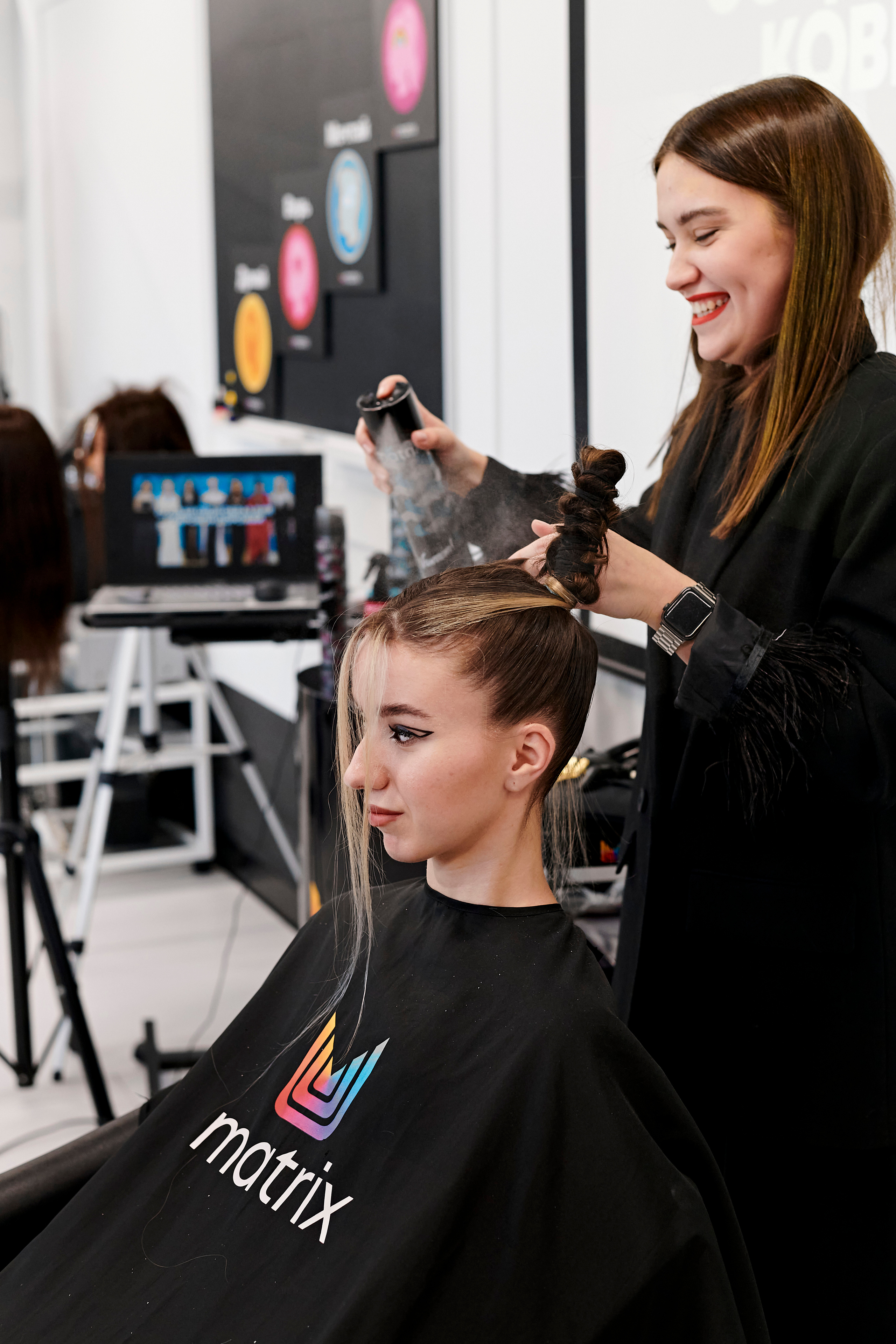 Мастер-класс по окрашиваниям и укладкам от Matrix. Фотограф Постольник Дарья