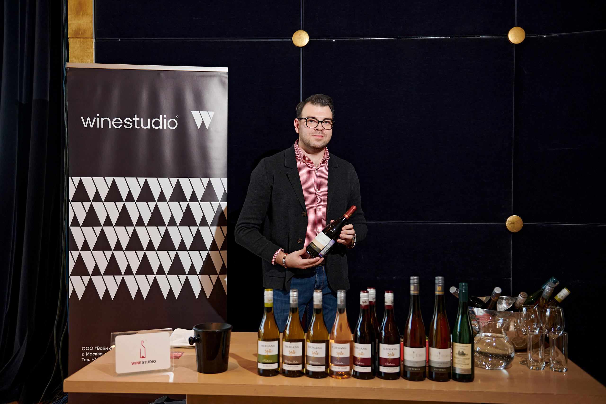 Винная дегустация для сомелье. Фотограф Постольник Дарья