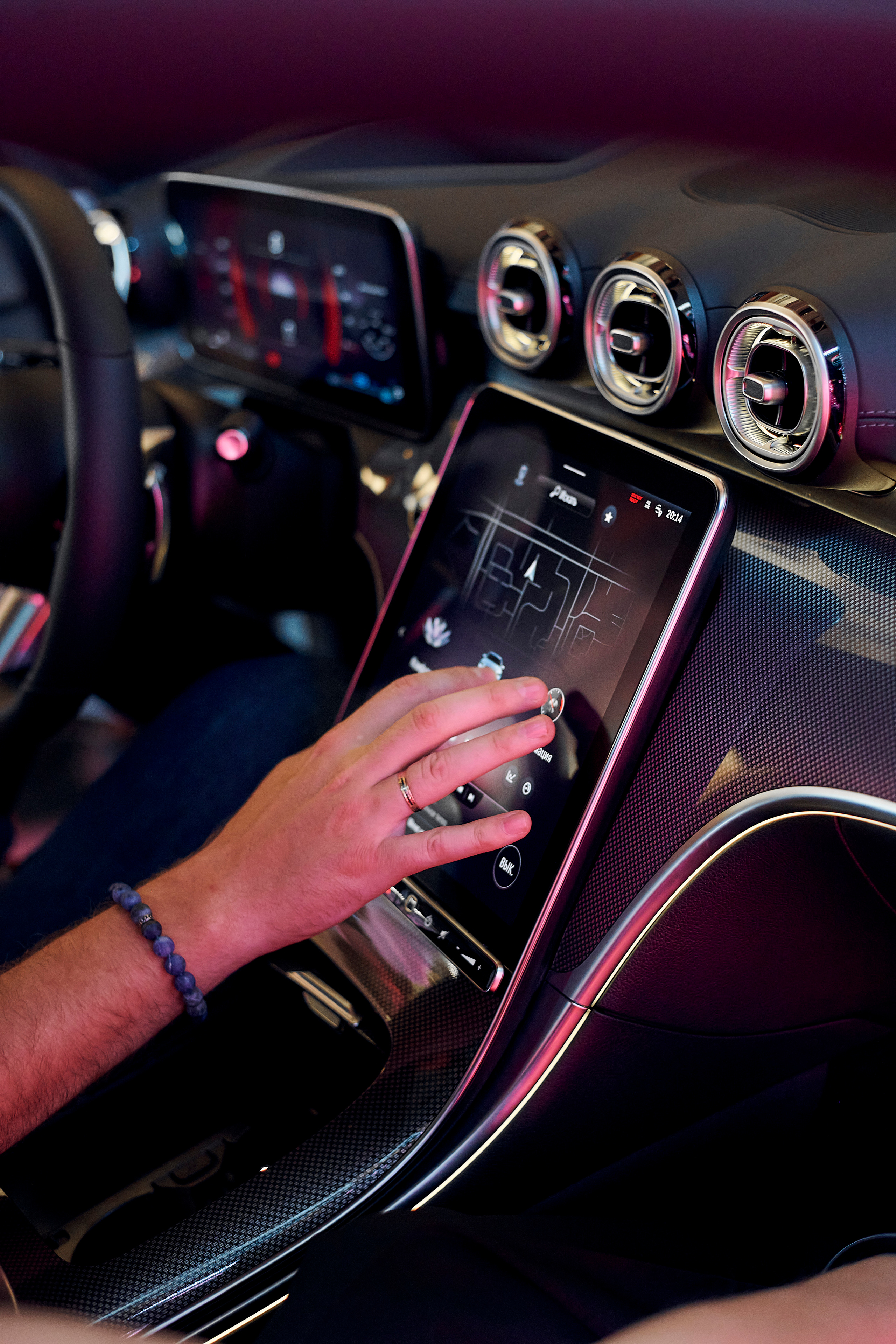 Презентация Mercedes C-класс. Фотограф Постольник Дарья