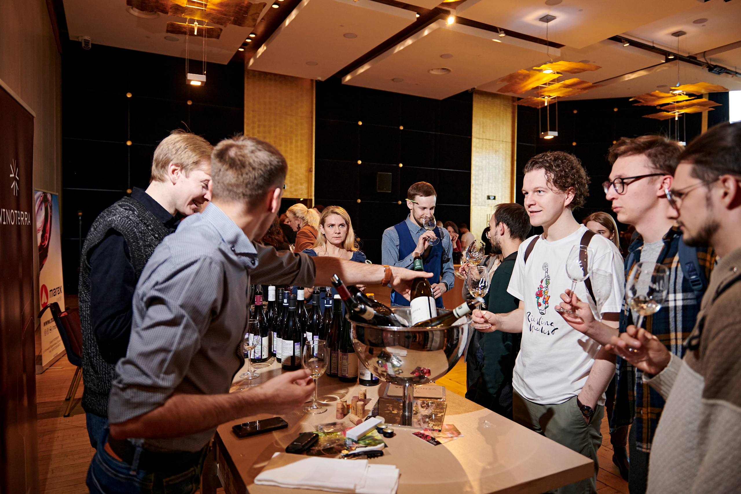 Винная дегустация для сомелье. Фотограф Постольник Дарья