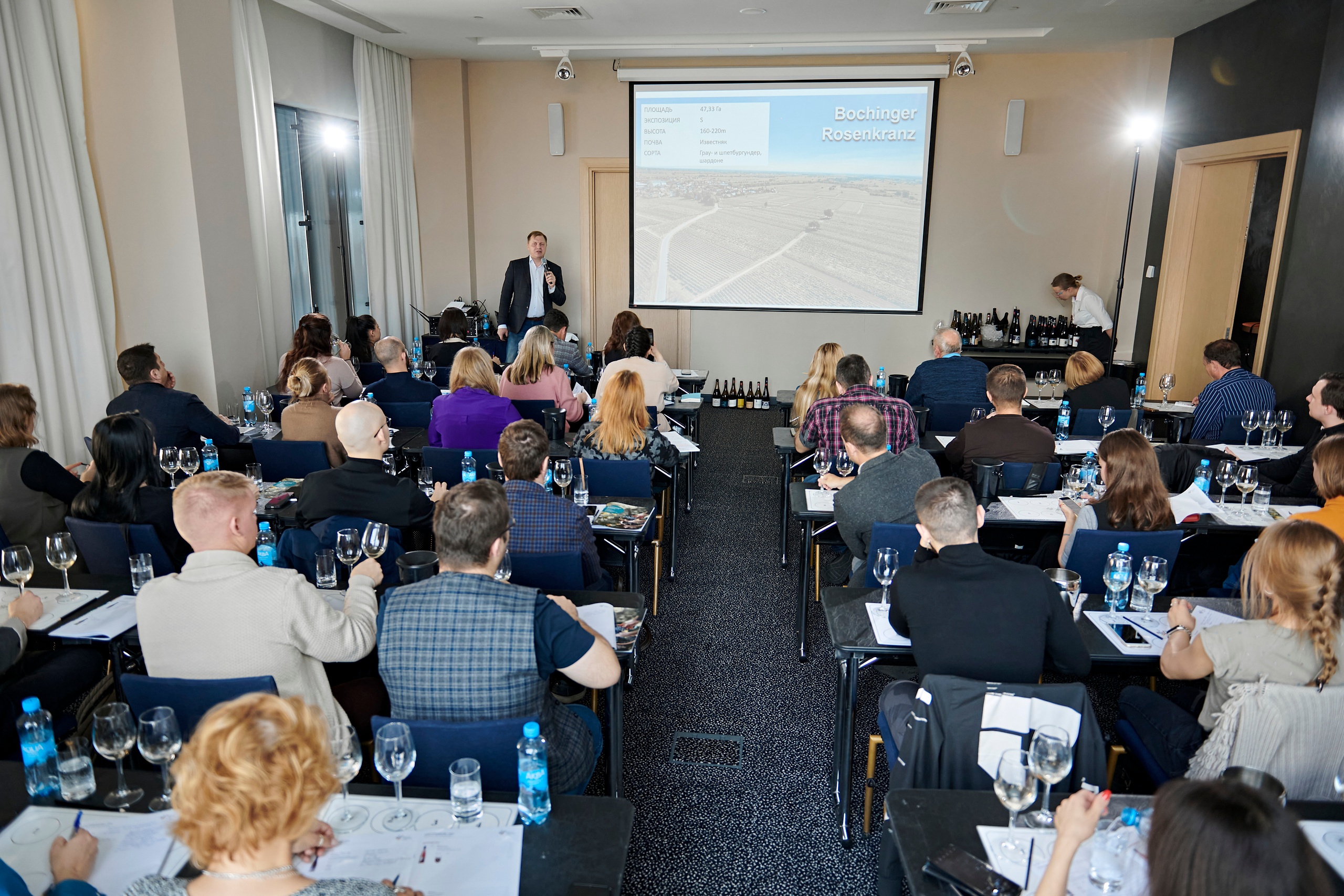 Винная дегустация для сомелье. Фотограф Постольник Дарья