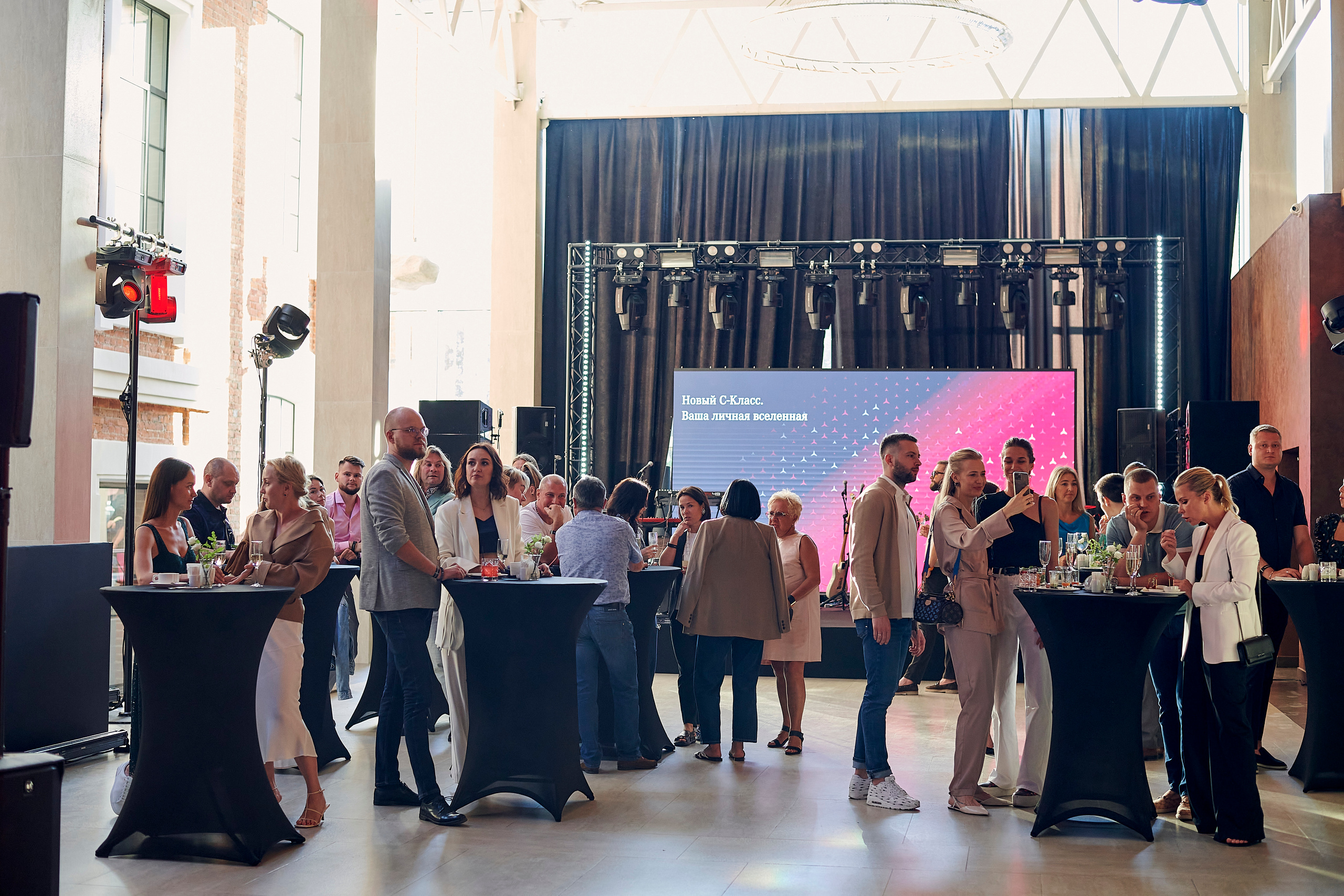 Презентация Mercedes C-класс. Фотограф Постольник Дарья